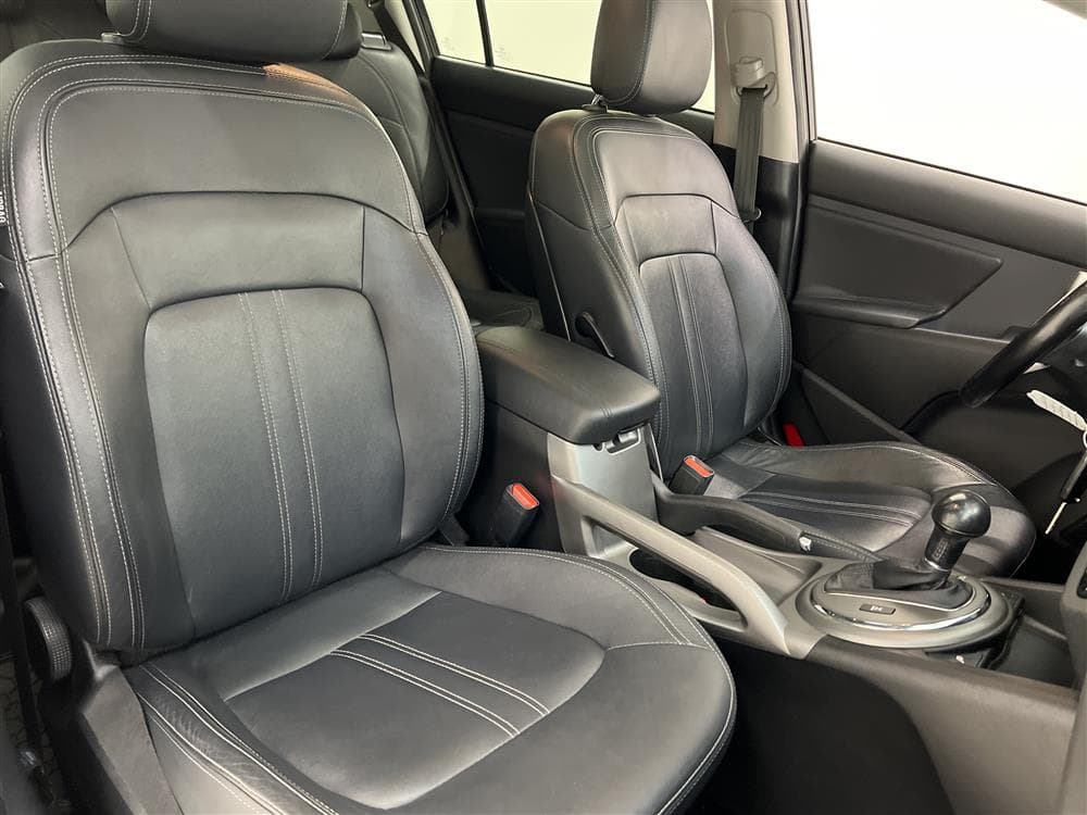 Kia Sportage 2.0 CRDi AWD 184hk Panorama Kamera Navi Skinninteriör