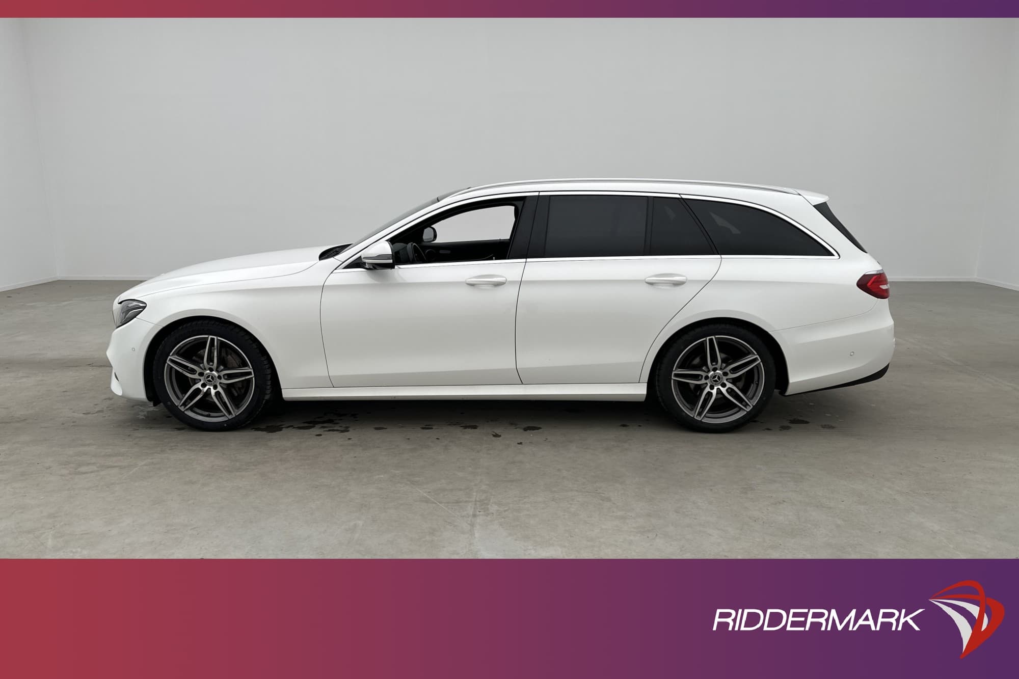 Mercedes-Benz E 220 d 194hk 4M AMG