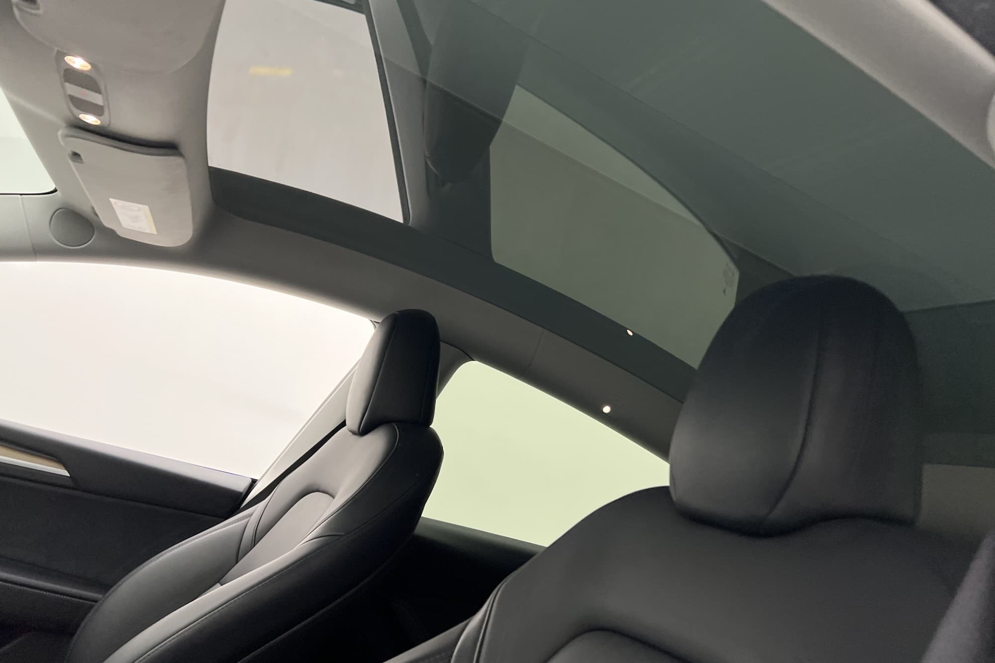 Tesla Model Y Performance AWD Autopilot Rattvärme Svensksåld