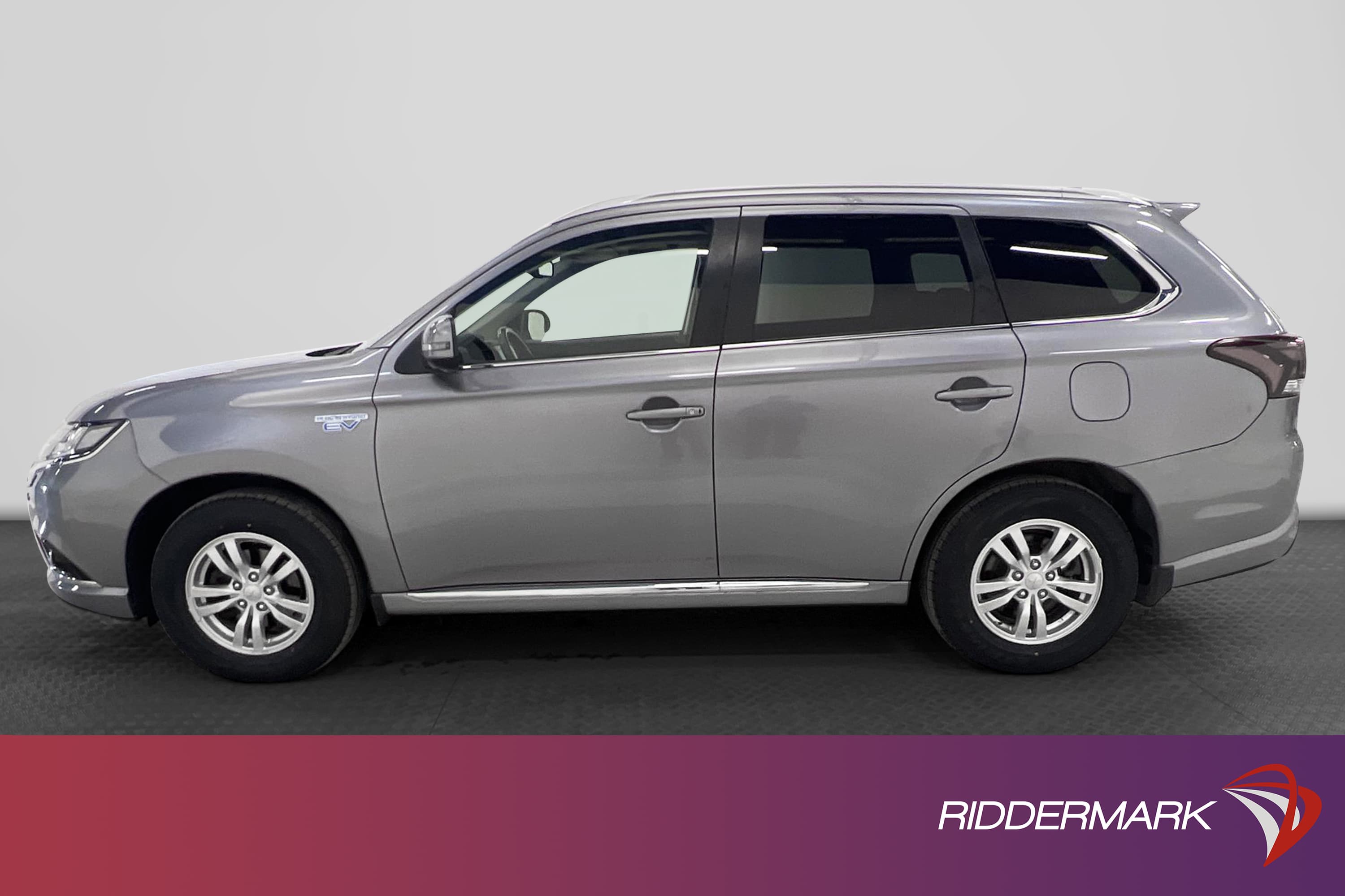 Mitsubishi Outlander P-HEV 2.0