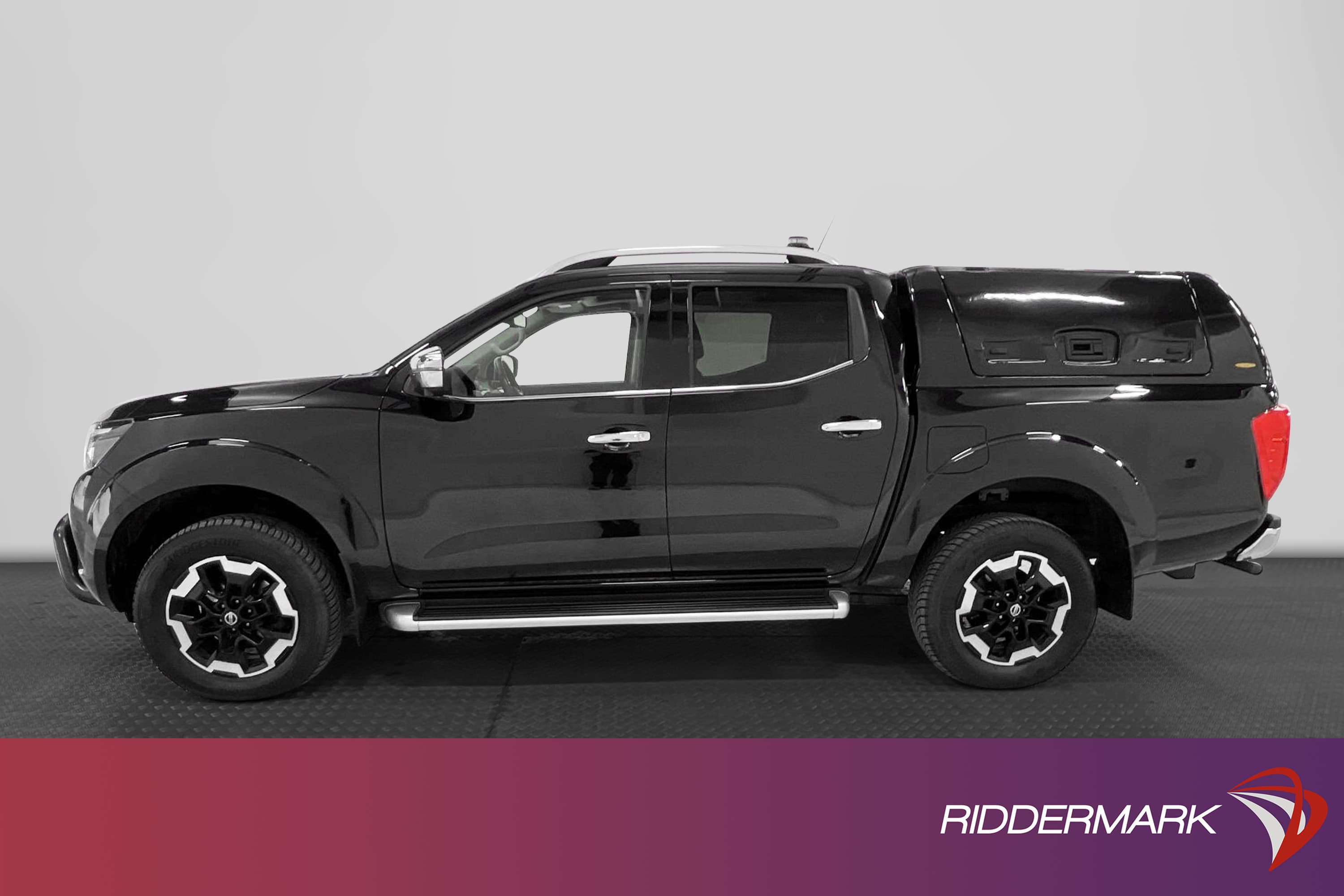 Nissan Navara 2.3 4WD 190hk Tekna Diff Taklucka Drag Moms