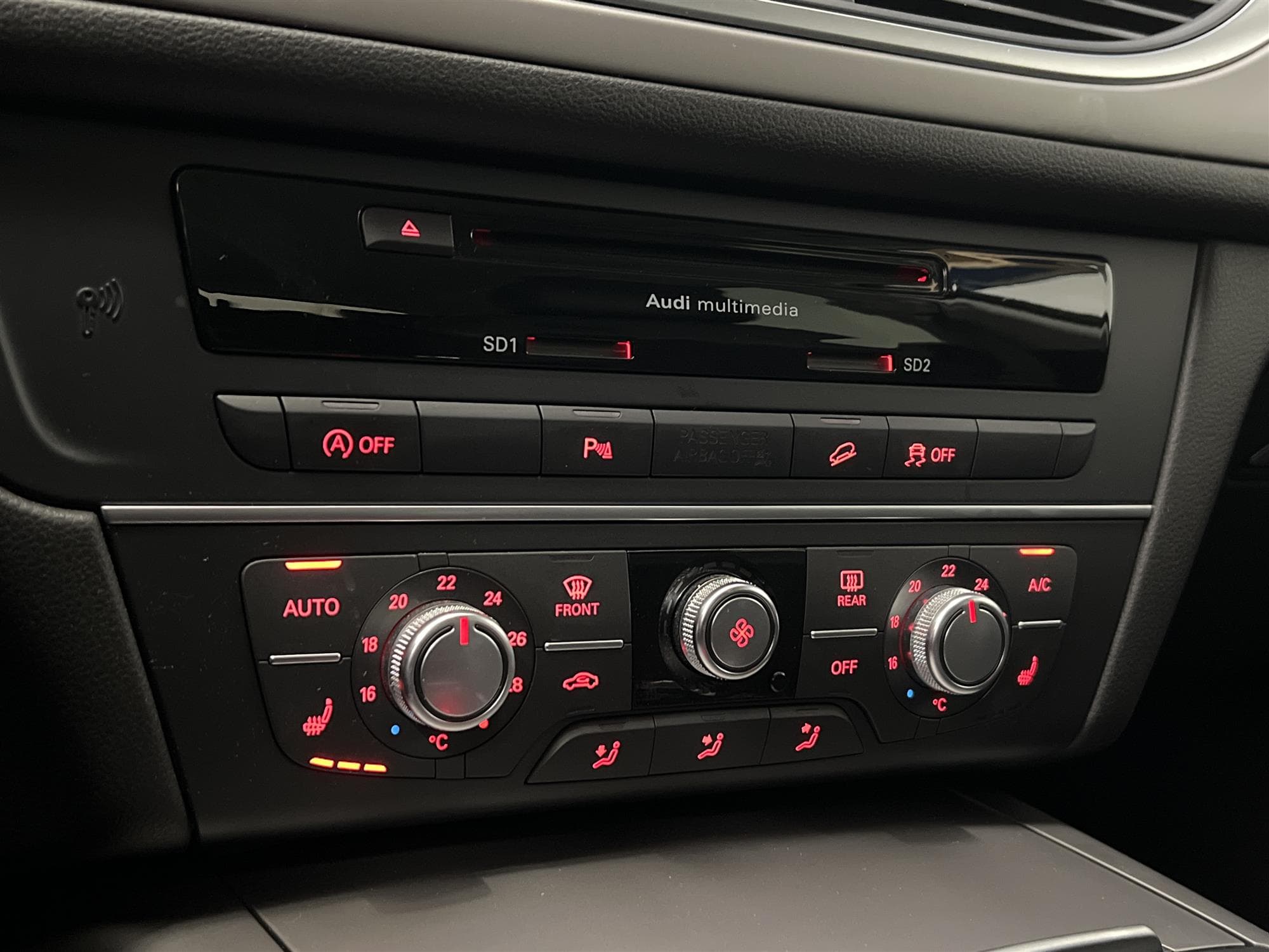 Audi A6 allroad quattro 3.0TDI 204hk Värmare Dragkrok Nyserv