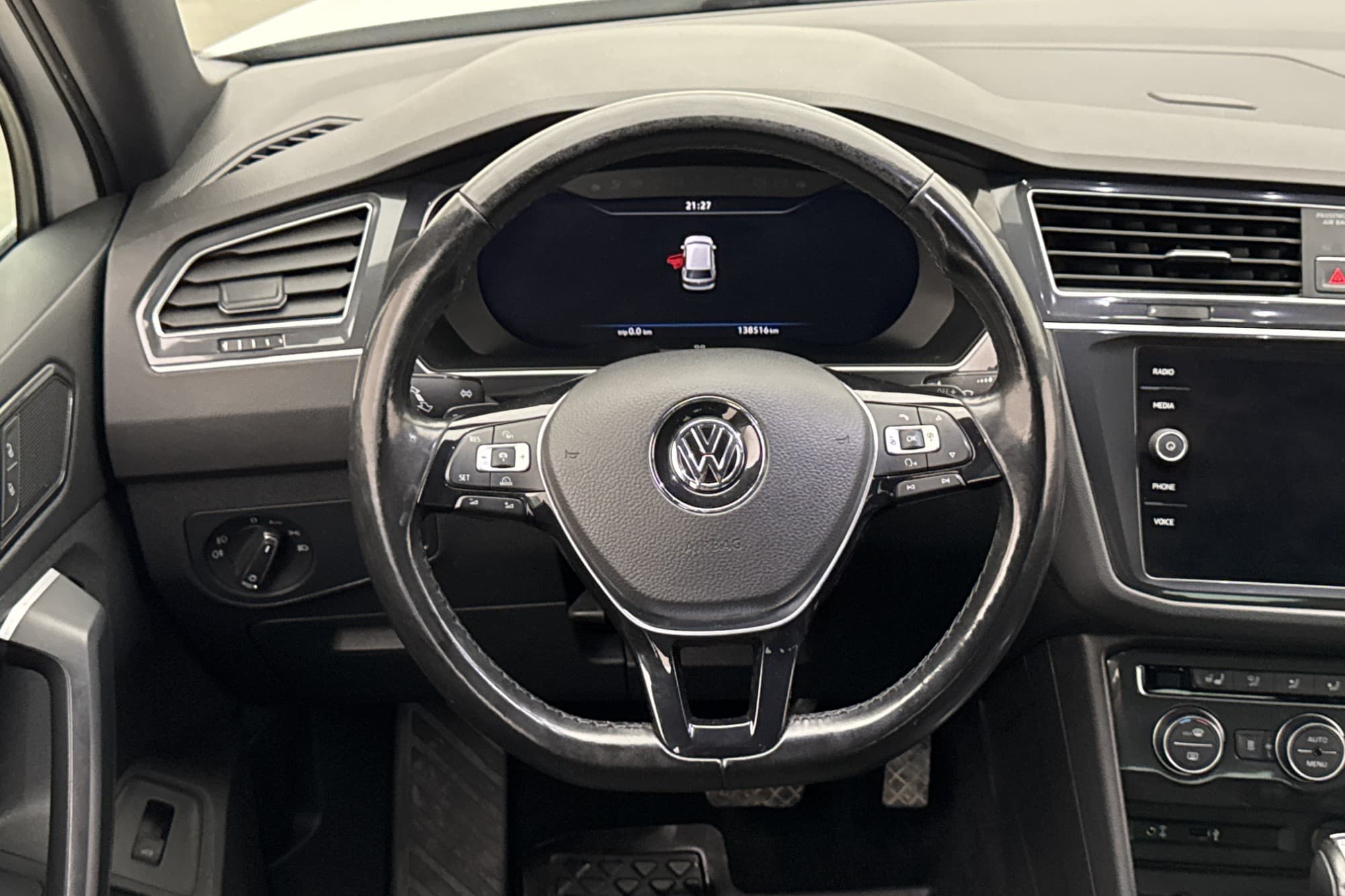 Volkswagen Tiguan TDI 4M R-Line Cockpit Massage Värmare Drag