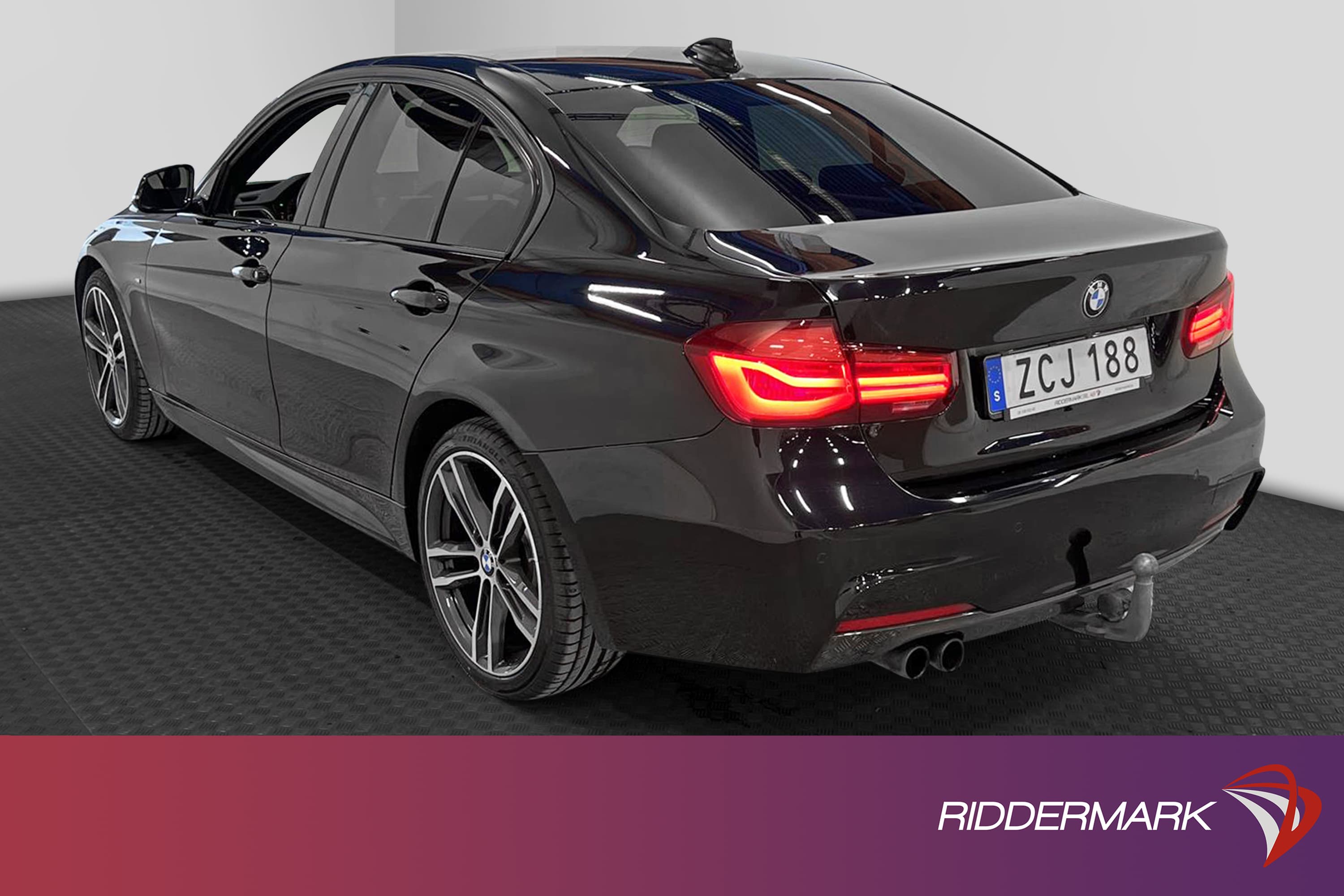 BMW 330i xDrive 252hk M Sport Cockpit Drag H/K Navi Skinn