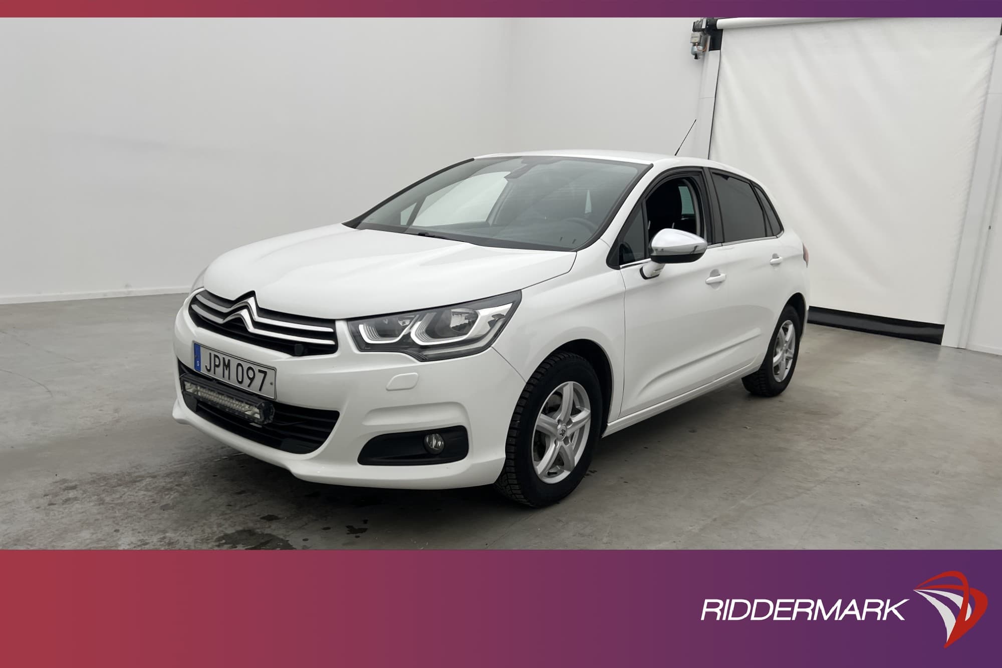 Citroën C4 1.6 BlueHDi 120hk CarPlay P-Sensorer Kamrem-Bytt