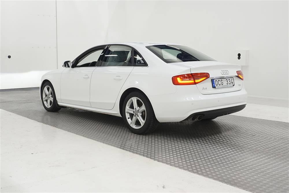 Audi A4 2.0 TDI clean diesel (150hk)