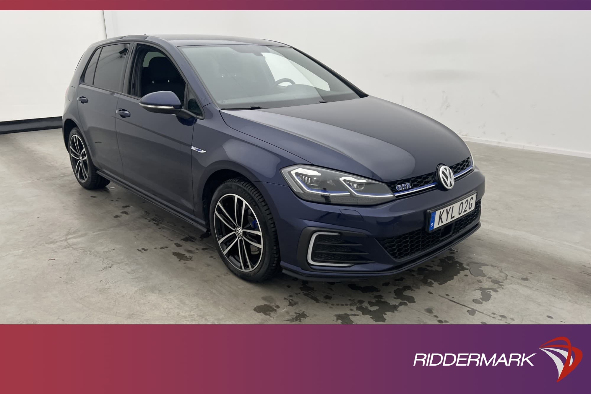 Volkswagen Golf GTE 204hk