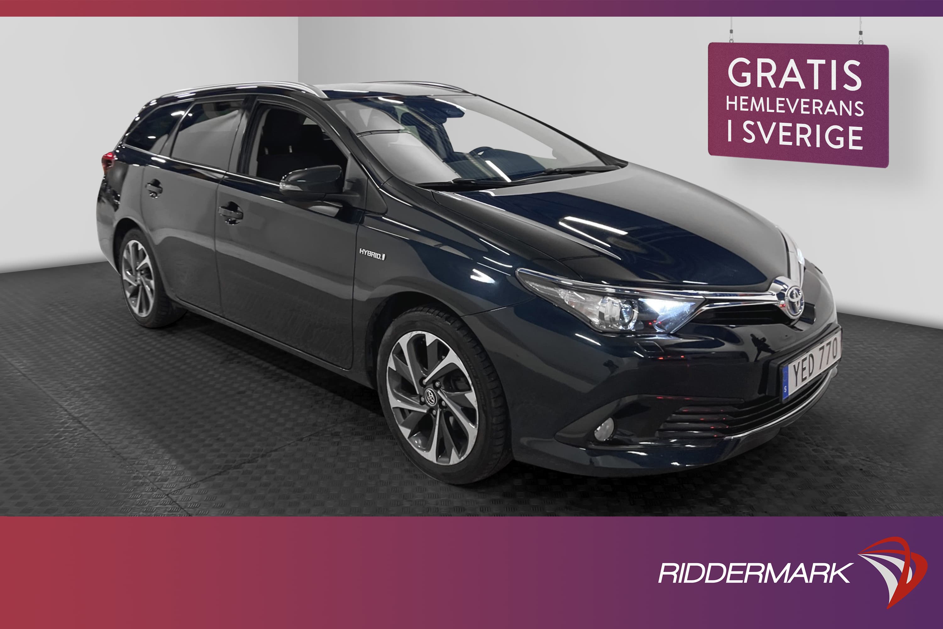 Toyota Auris Touring Sports Hybrid 136hk