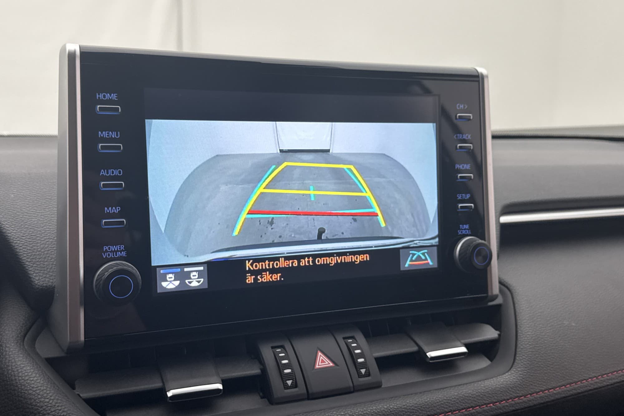 Toyota RAV4 Plug-in 306hk X Edition Dragkrok Pano Skinn JBL