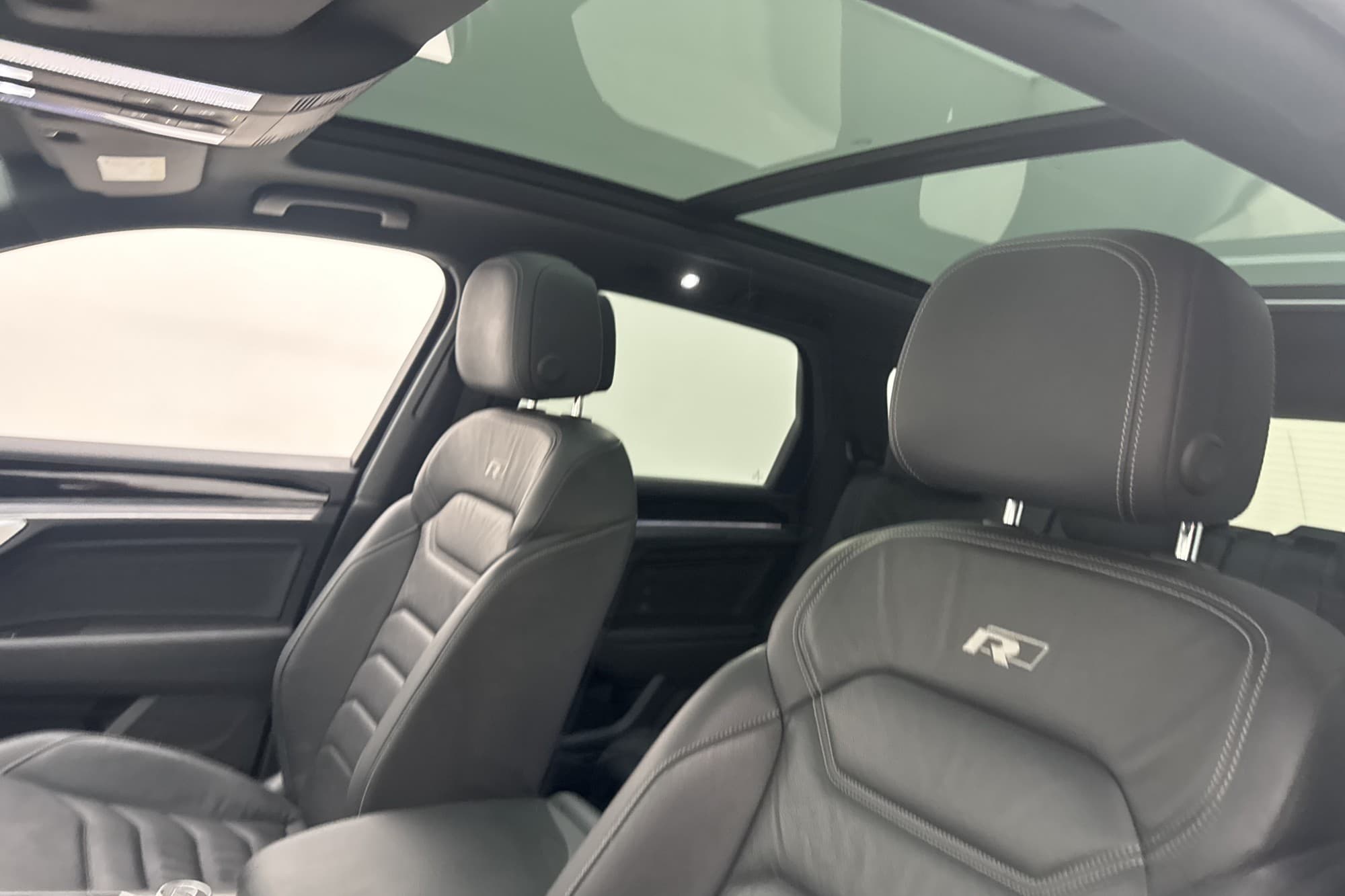 Volkswagen Touareg 4M 286hk R-Line Innovation Executive Pano