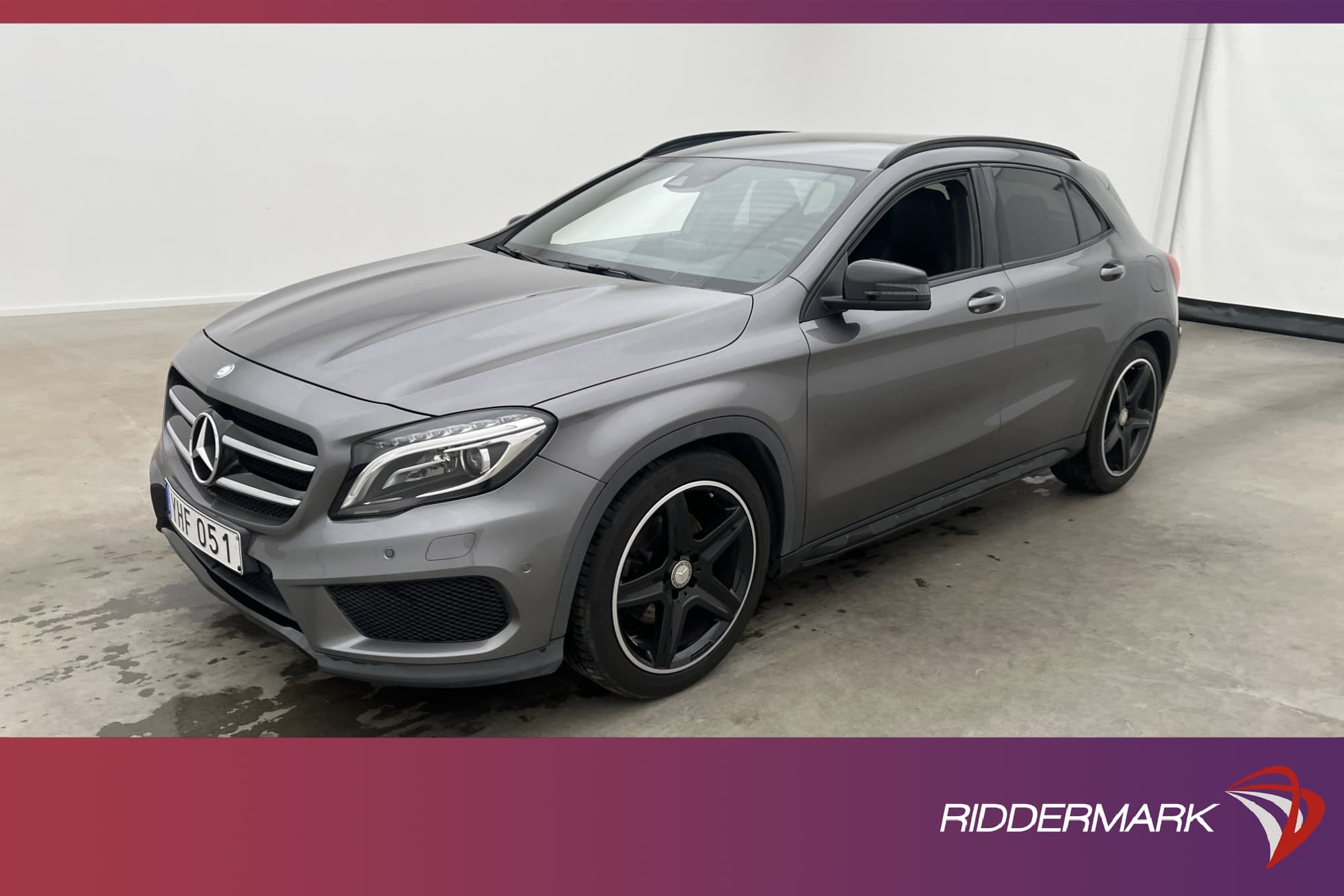 Mercedes-Benz GLA 220 d 4M AMG Kamera Skinn Farthållare