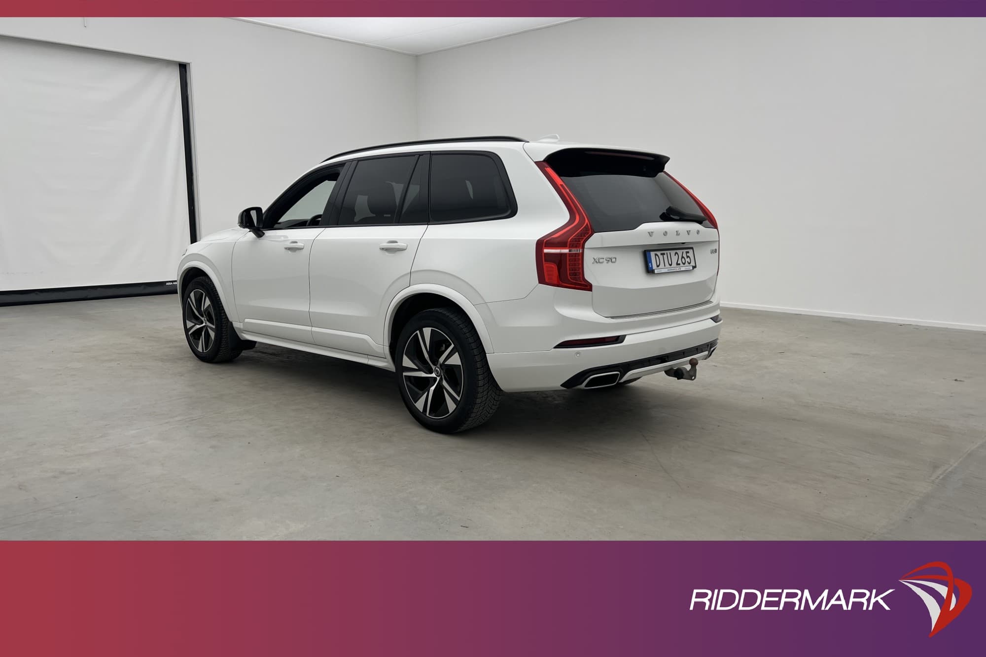 Volvo XC90 B5 AWD