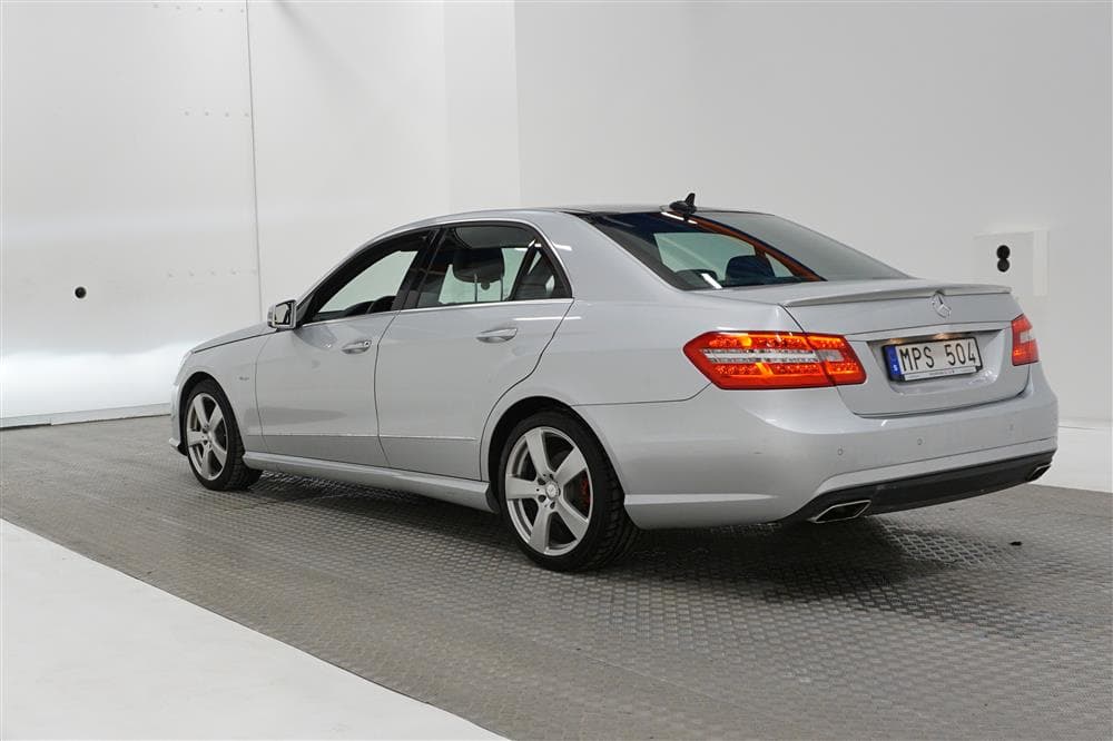 Mercedes-Benz E AMG Exclusive Kamera Pano H/K Keyless Naviexteriör
