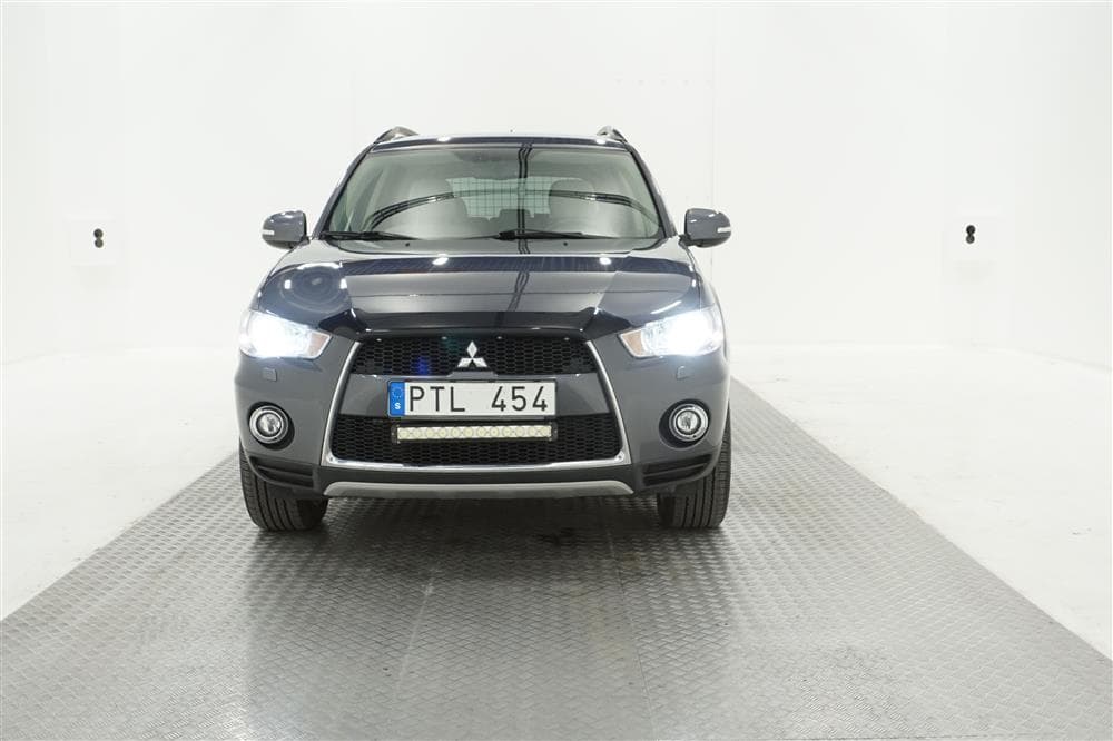 Mitsubishi Outlander 2.2 Di-D 156hk