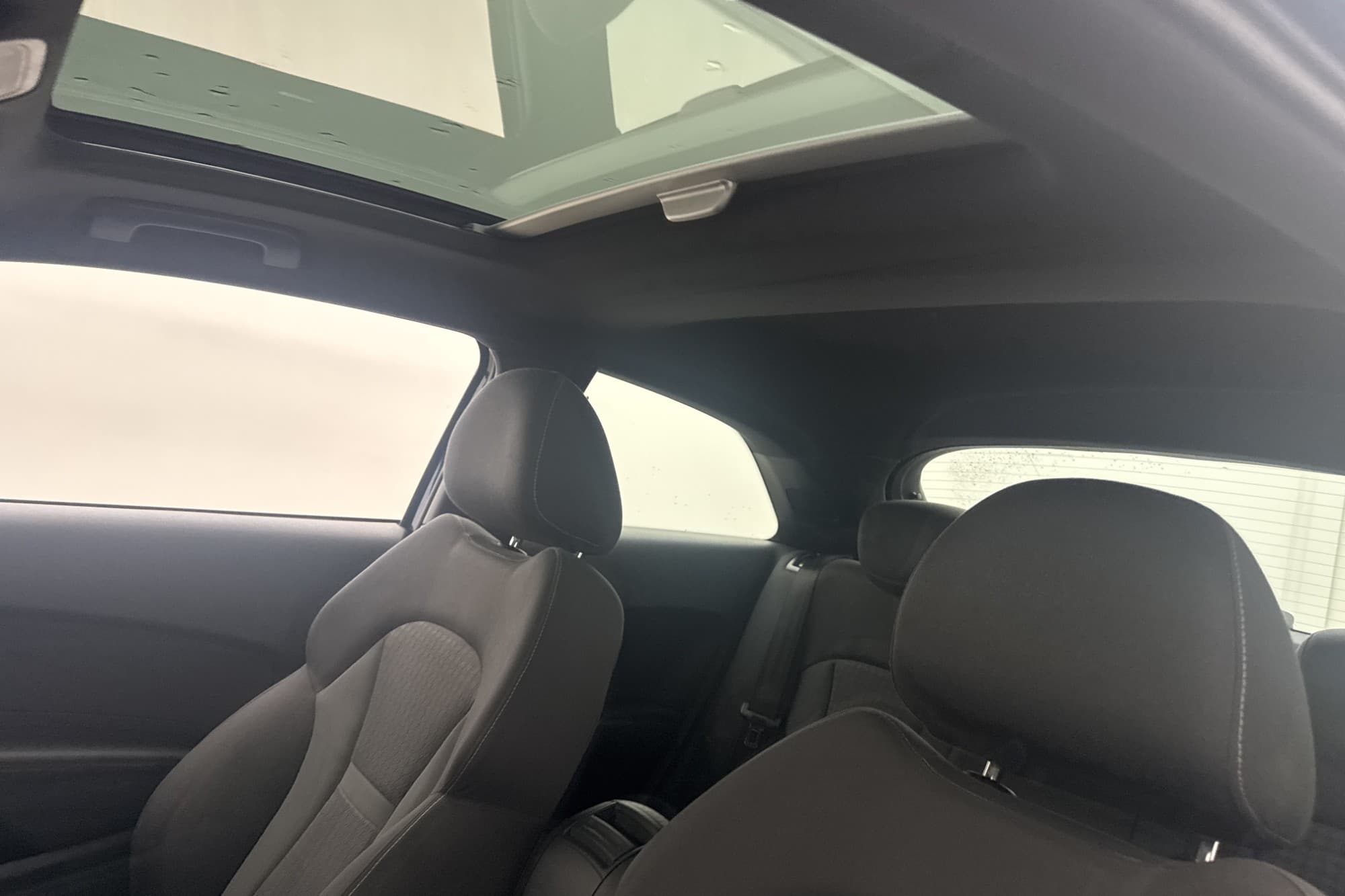 Audi A1 1.4 TFSI 122hk Panorama P-Sensorer Farthållare