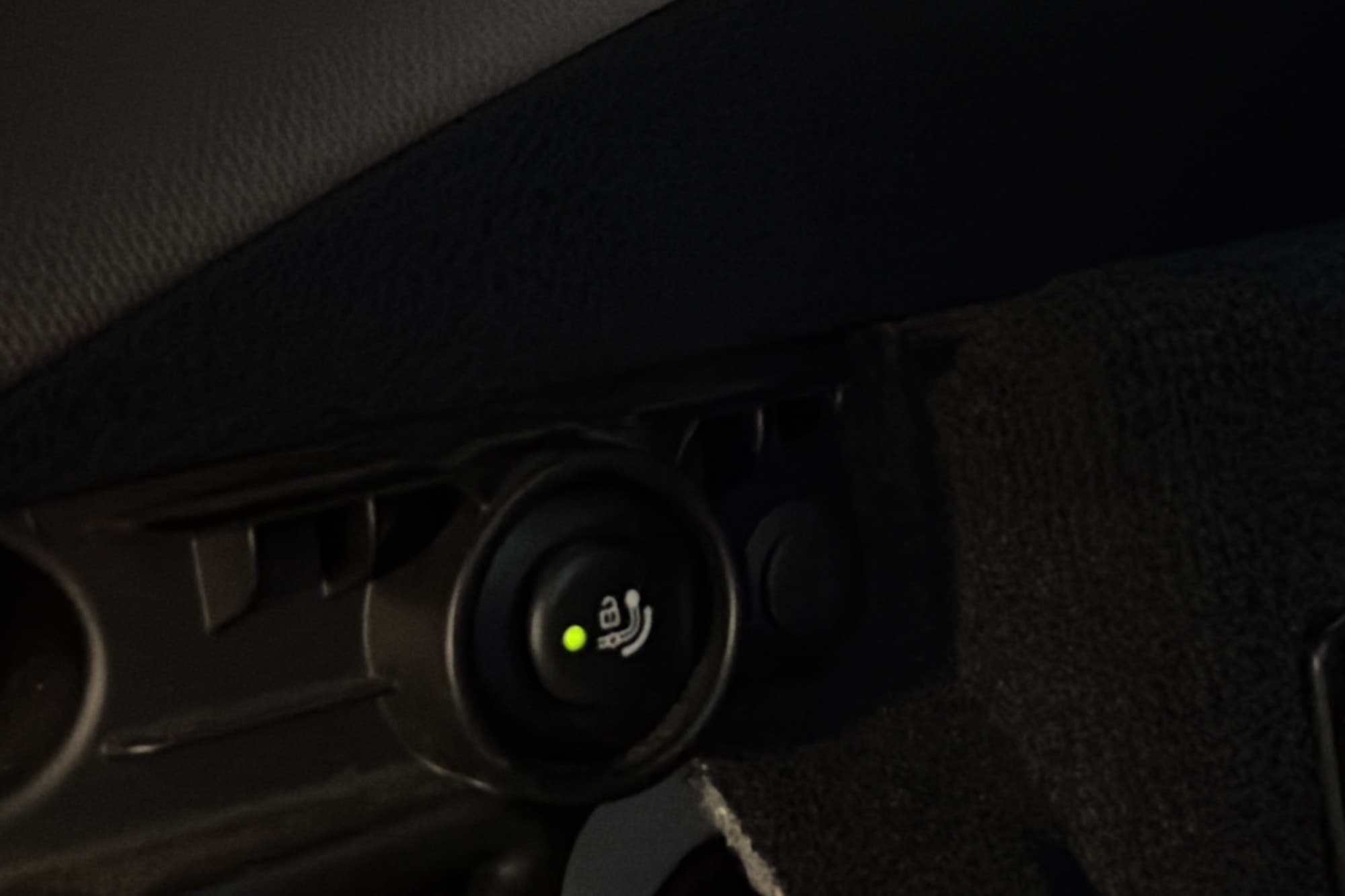 BMW 318 d xDrive Sport line Keyless LED Sportstolar Drag 