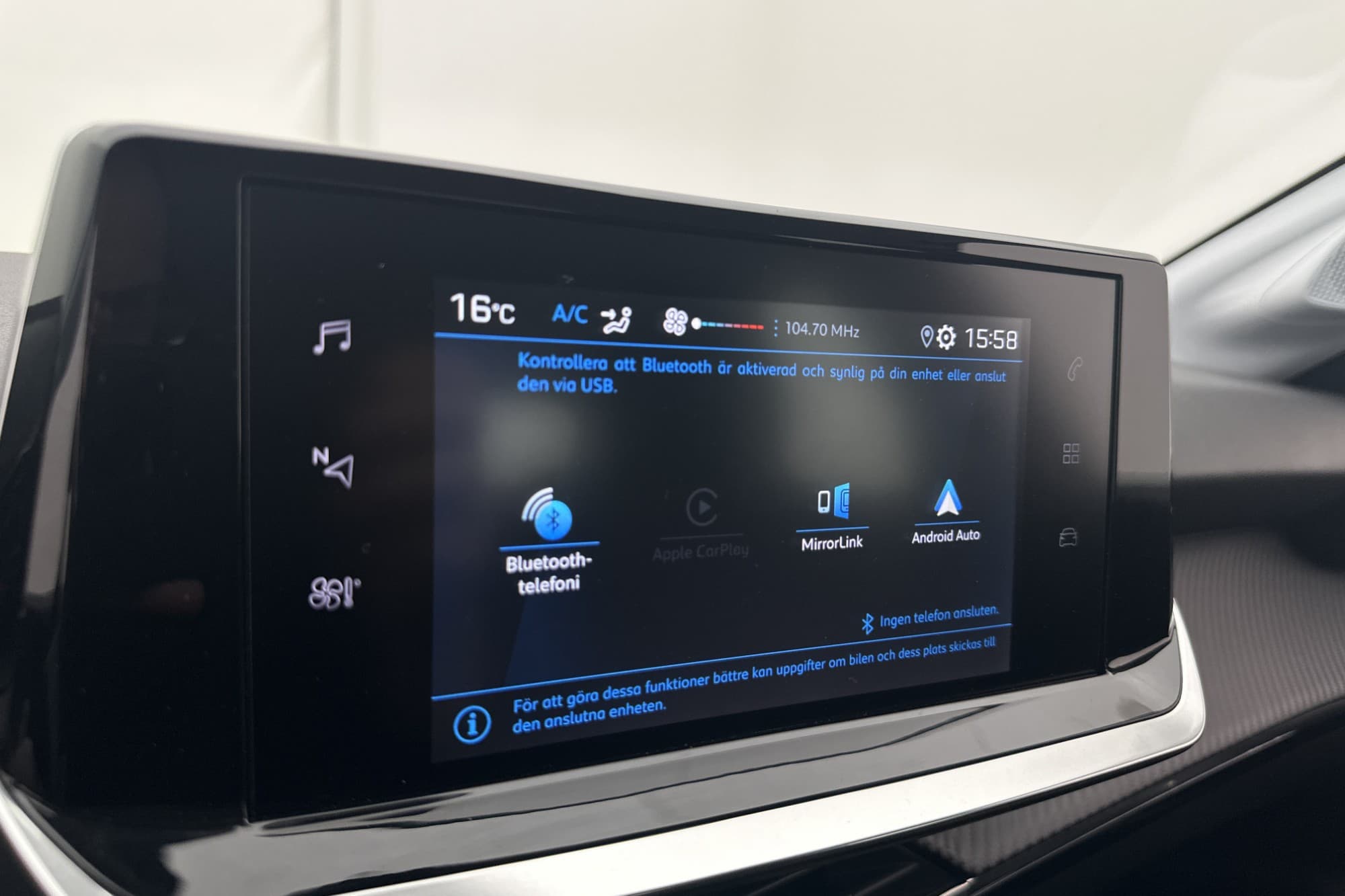 Peugeot 208 1.2 PureTech 75hk Active Sensorer CarPlay