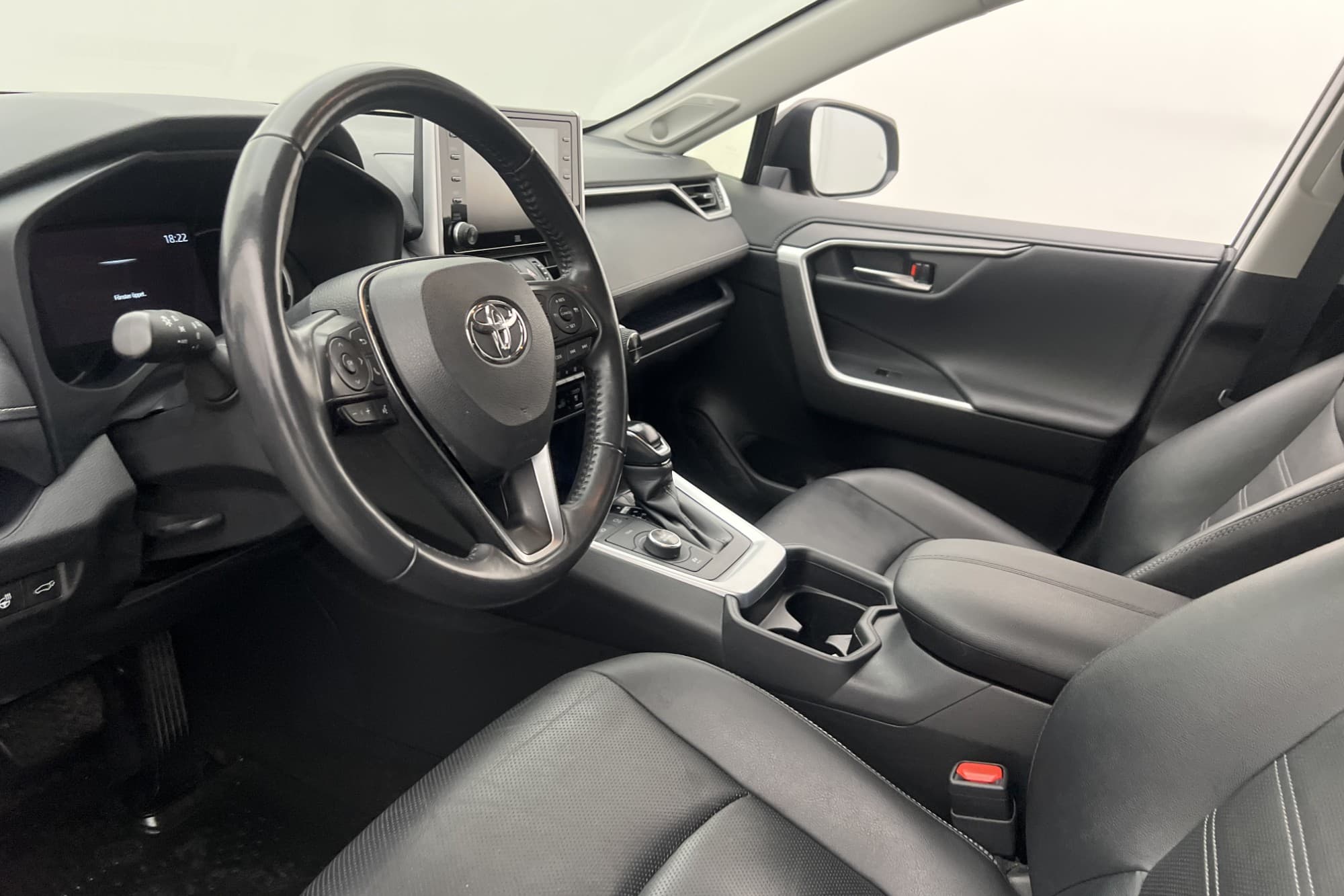 Toyota RAV4 Hybrid AWD 222hk Executive JBL 360° Skinnklädsel