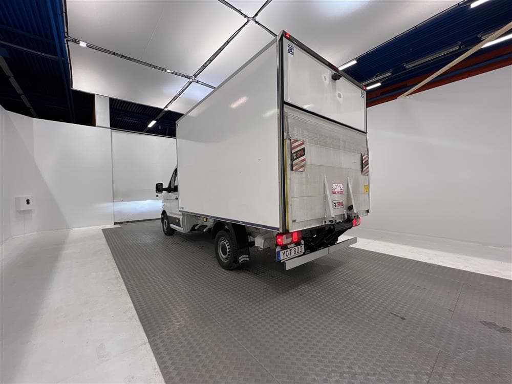 Volkswagen Crafter Automat 177hk Bakgavel Värmare Moms
