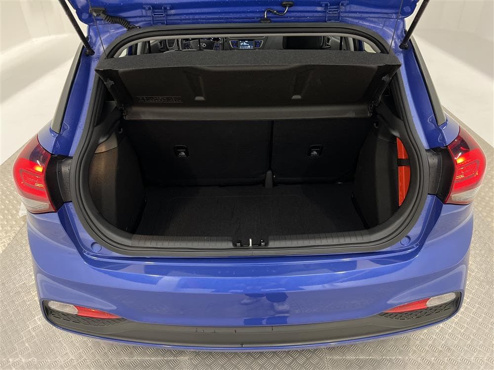 Hyundai i20 1.0 100hk Auto M-värm Välserv Rattvärm 0,52l/mil