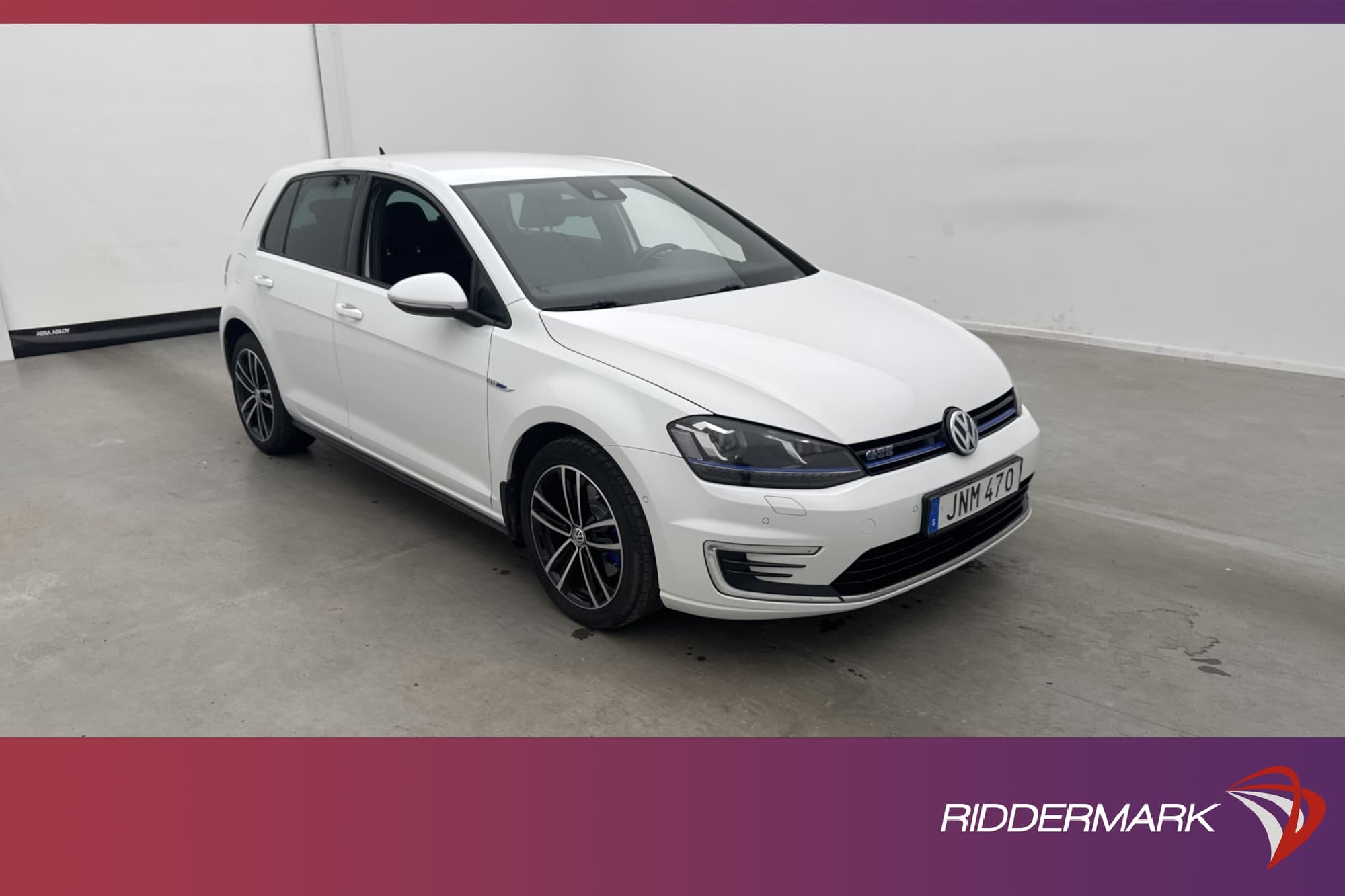 Volkswagen Golf GTE 204hk