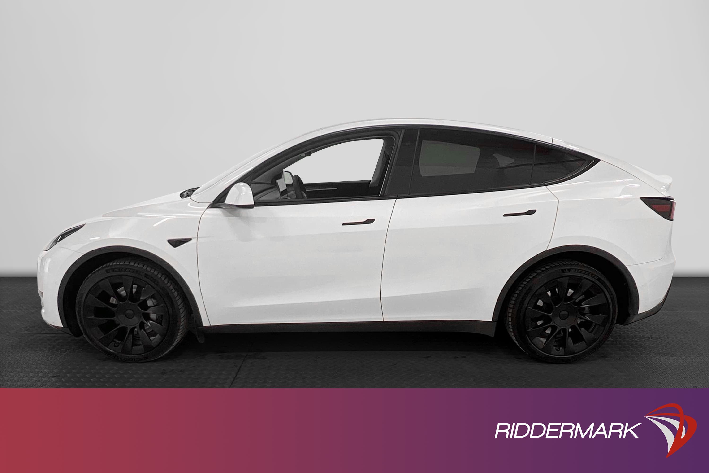 Tesla Model Y Long Range AWD 345hk