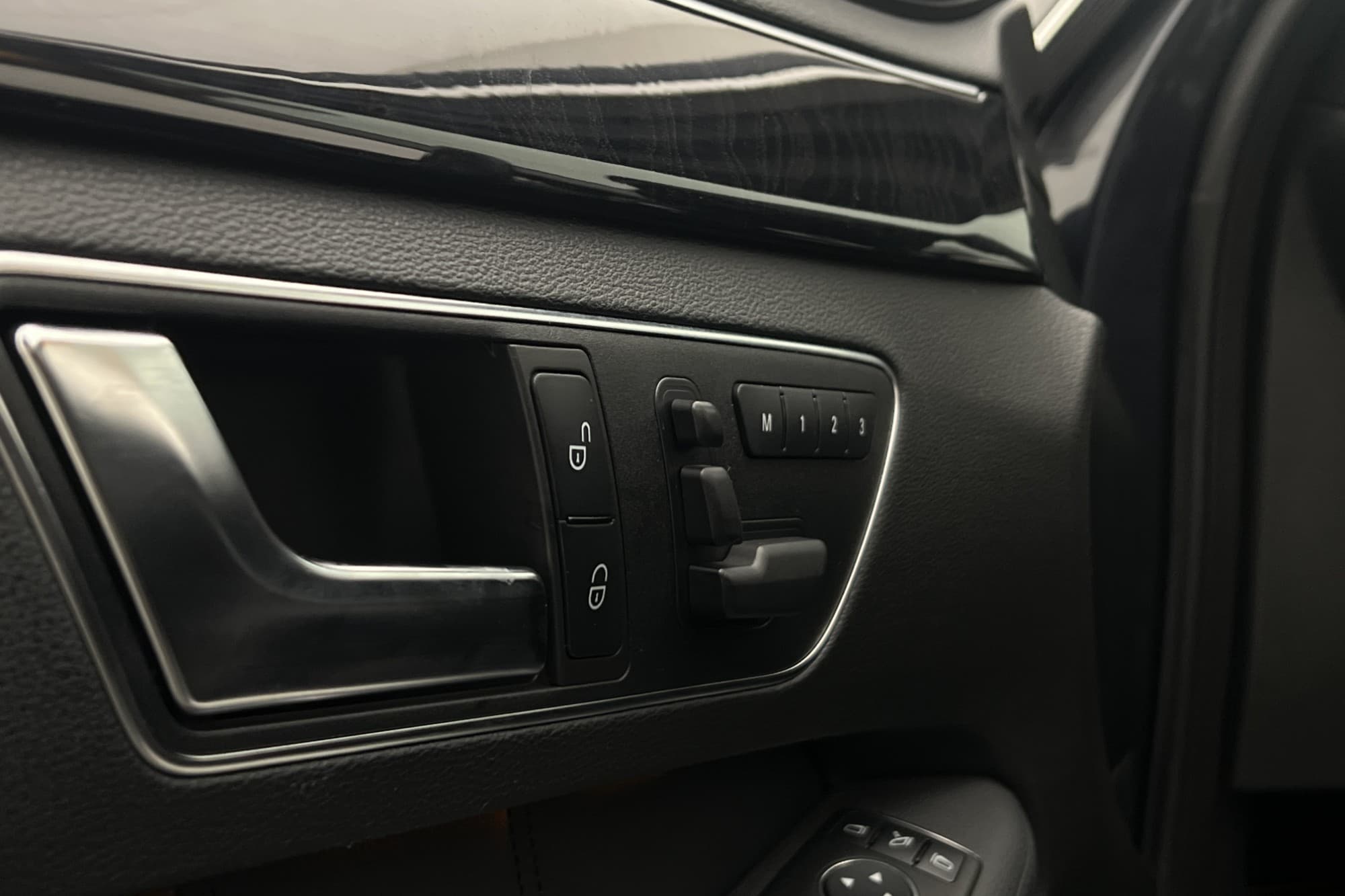 Mercedes-Benz E 250 T CDI 4MATIC Avantgarde Skinn Navi Drag