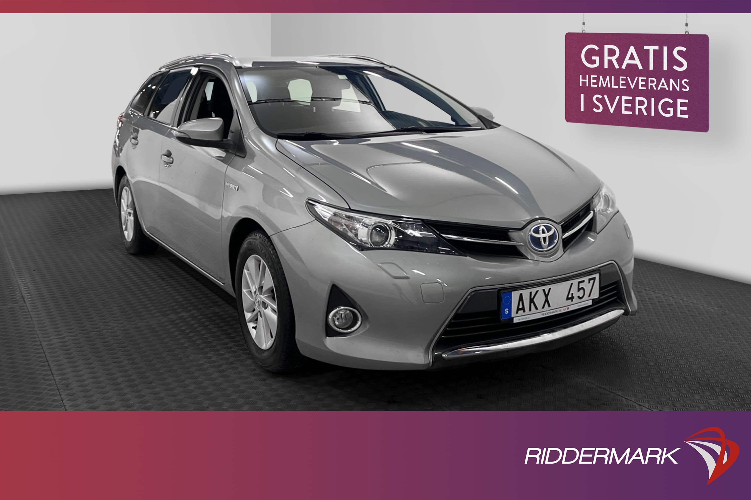Toyota Auris Sports Hybrid 136hk