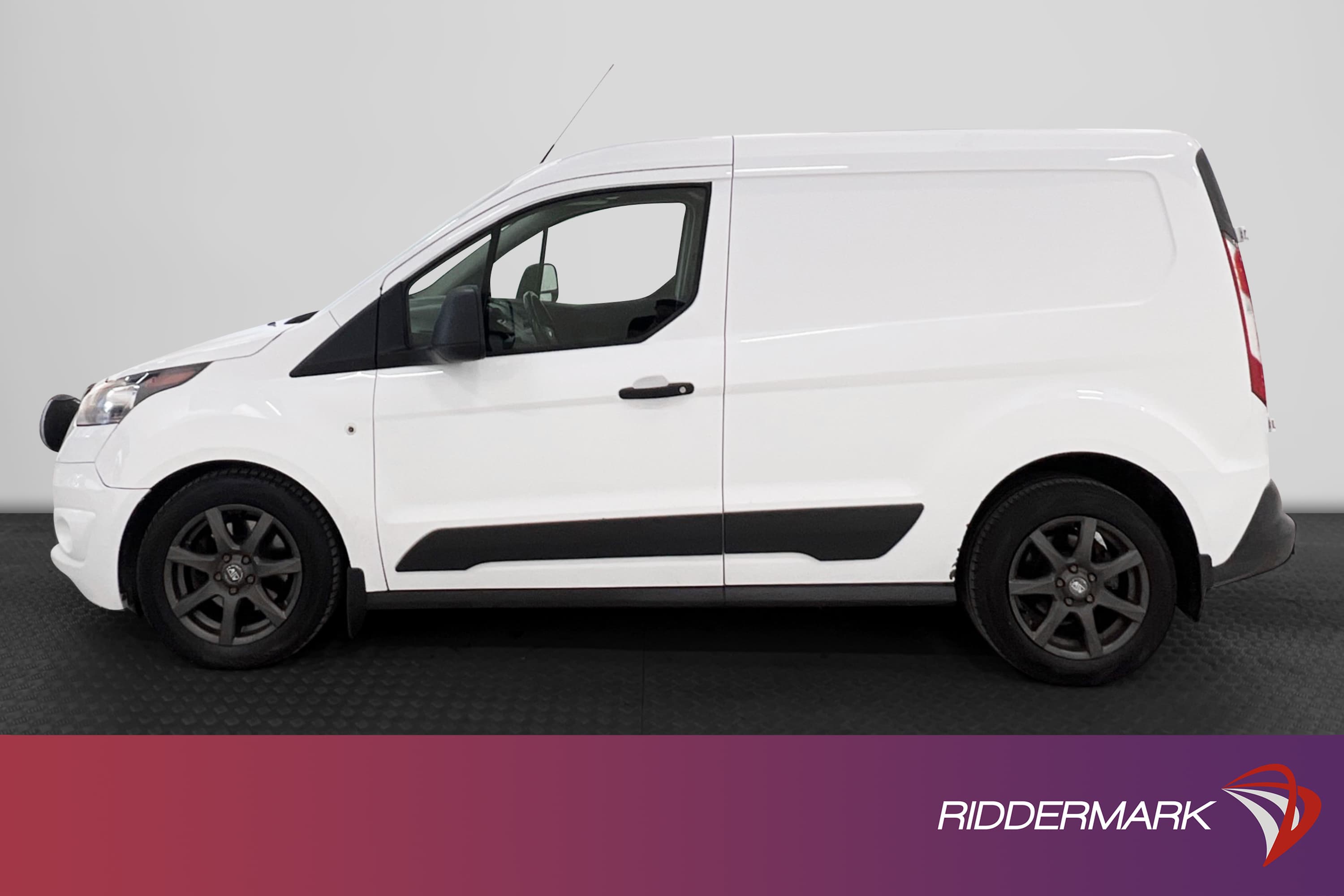 Ford Transit Connect 1.5 Automat 120hk Drag Värmare Moms