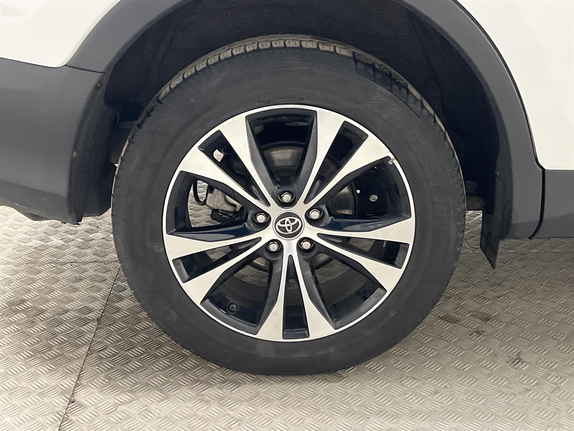 Toyota RAV4 2.0 4WD Multidrive S 152hk M&K Värmare B-Kam