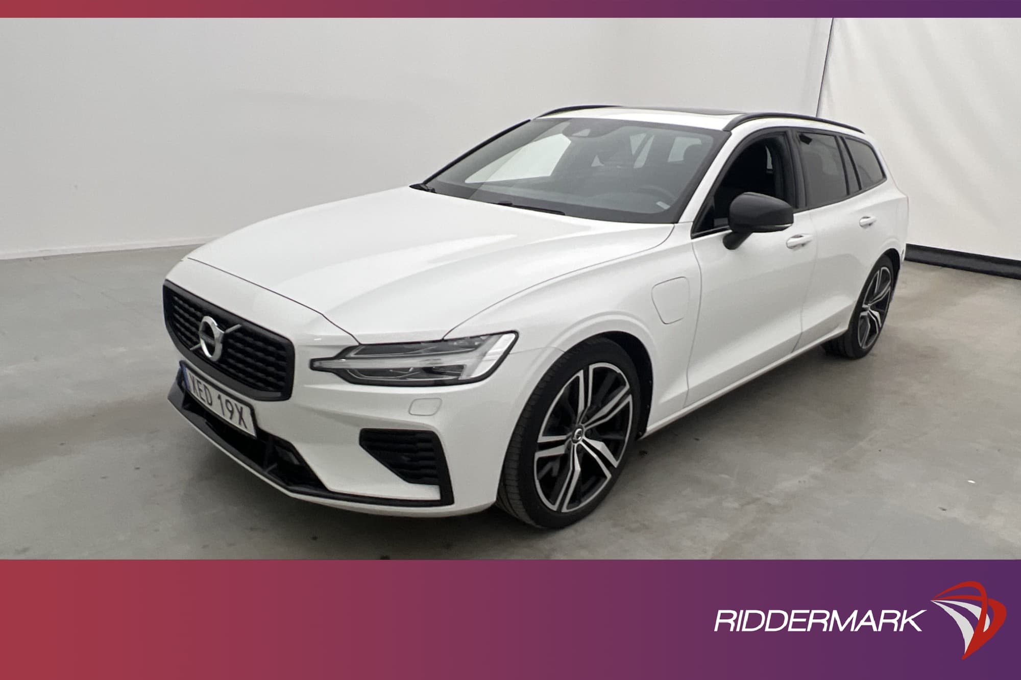 Volvo V60 Recharge T6