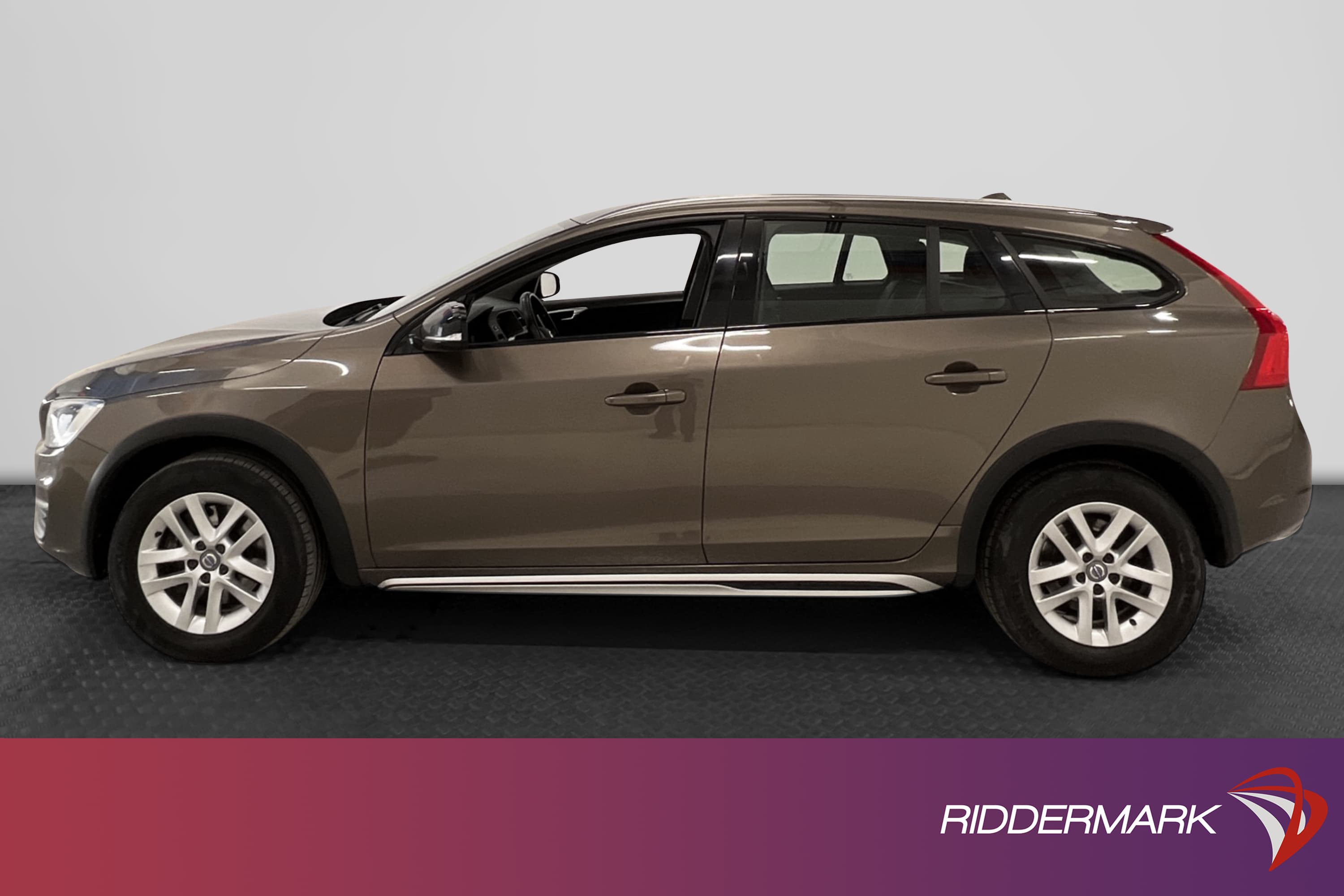 Volvo V60 Cross Country D4 190hk