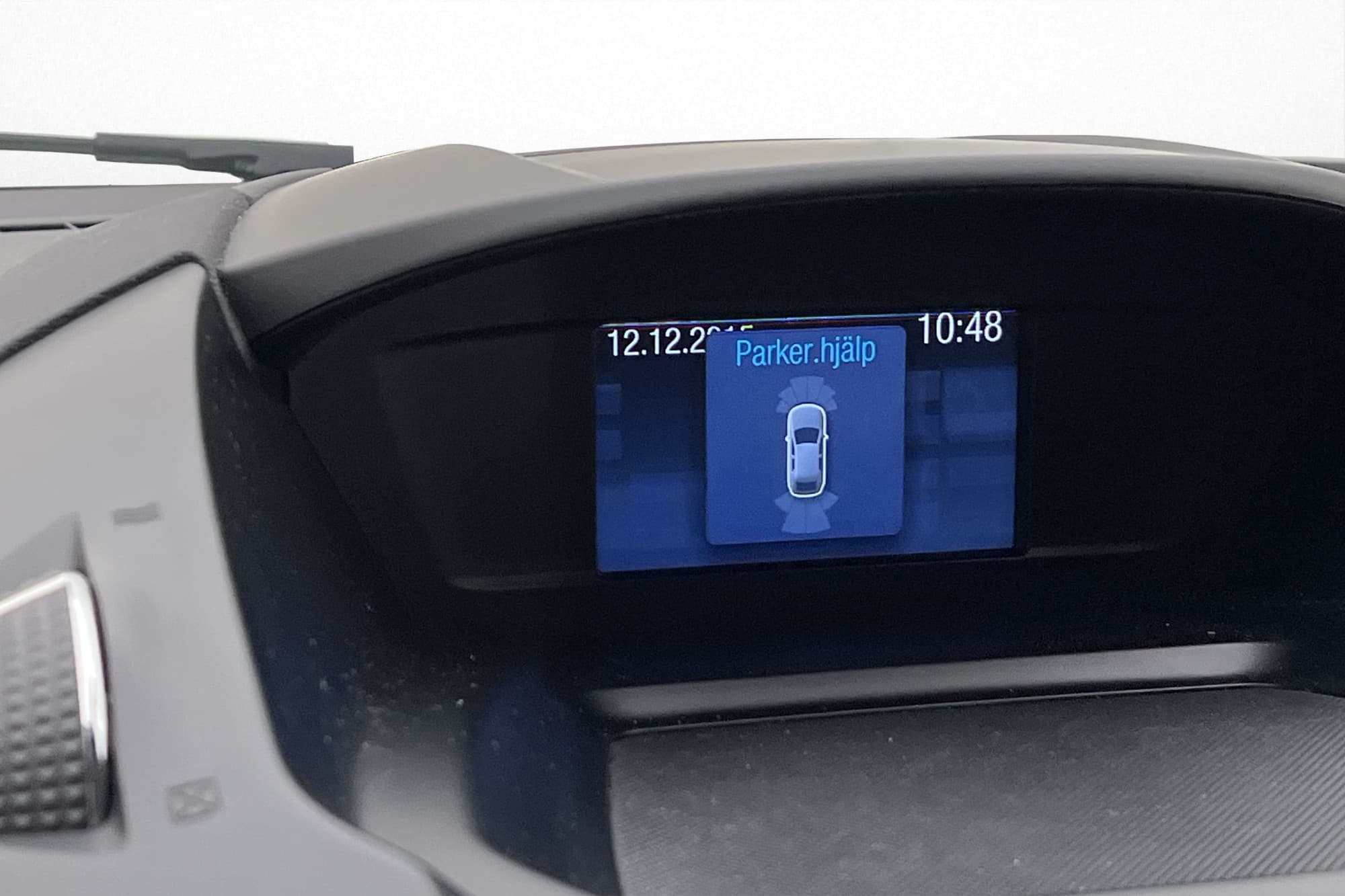 Ford Kuga AWD 163hk Titanium X P-Sensorer Halvskinn Dragkrok