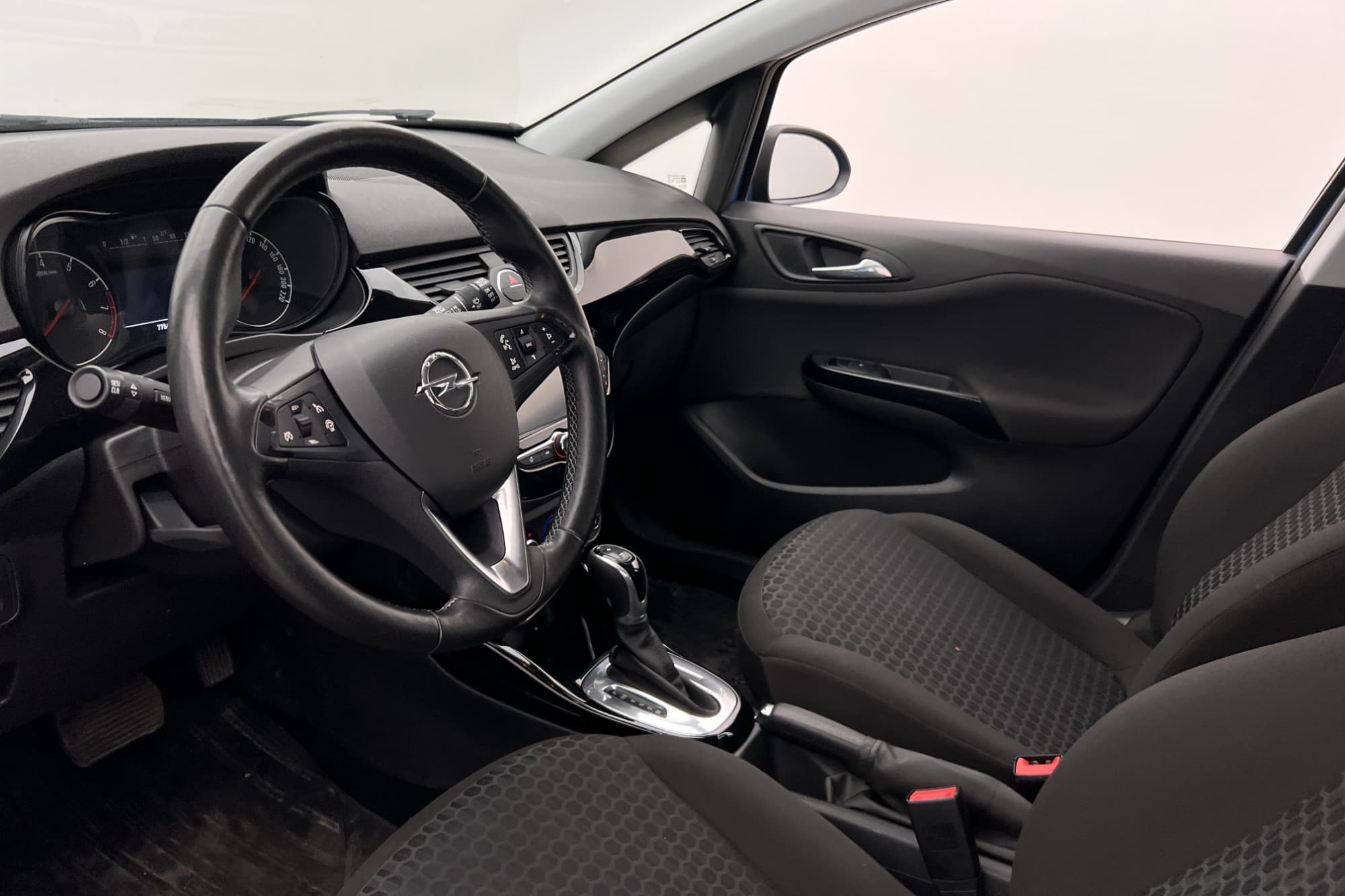 Opel Corsa 1.4 90hk Enjoy M/K-Värmare P-Sensorer Rattvärme