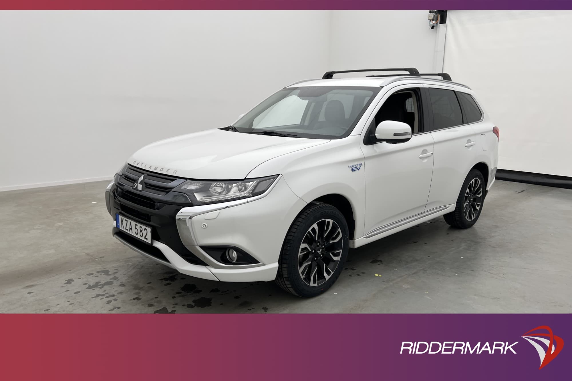 Mitsubishi Outlander PHEV 4WD 203hk
