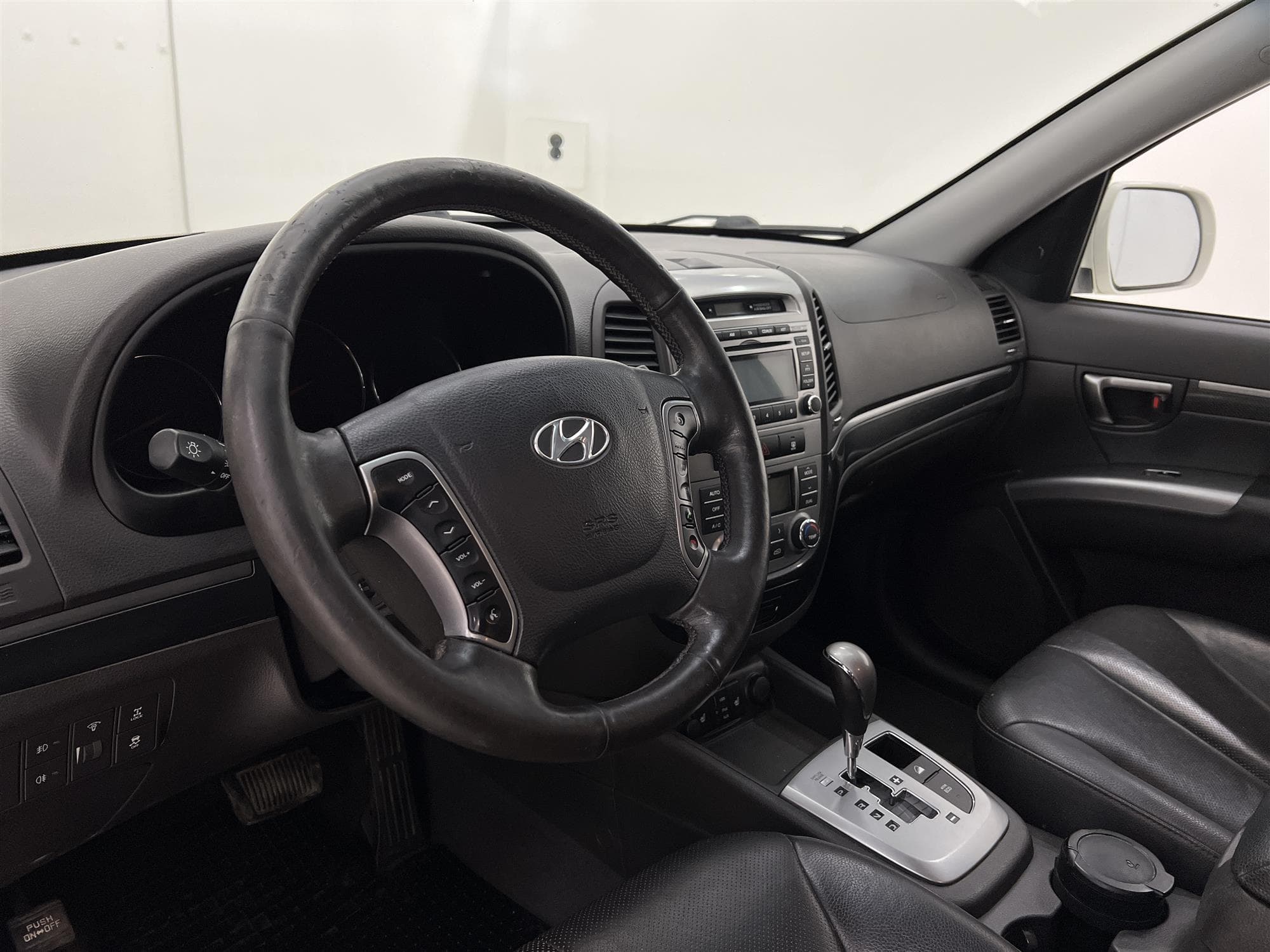 Hyundai Santa Fe 2.2 4WD 197hk 1 Brukare 7 Sits B-Kam Drag 