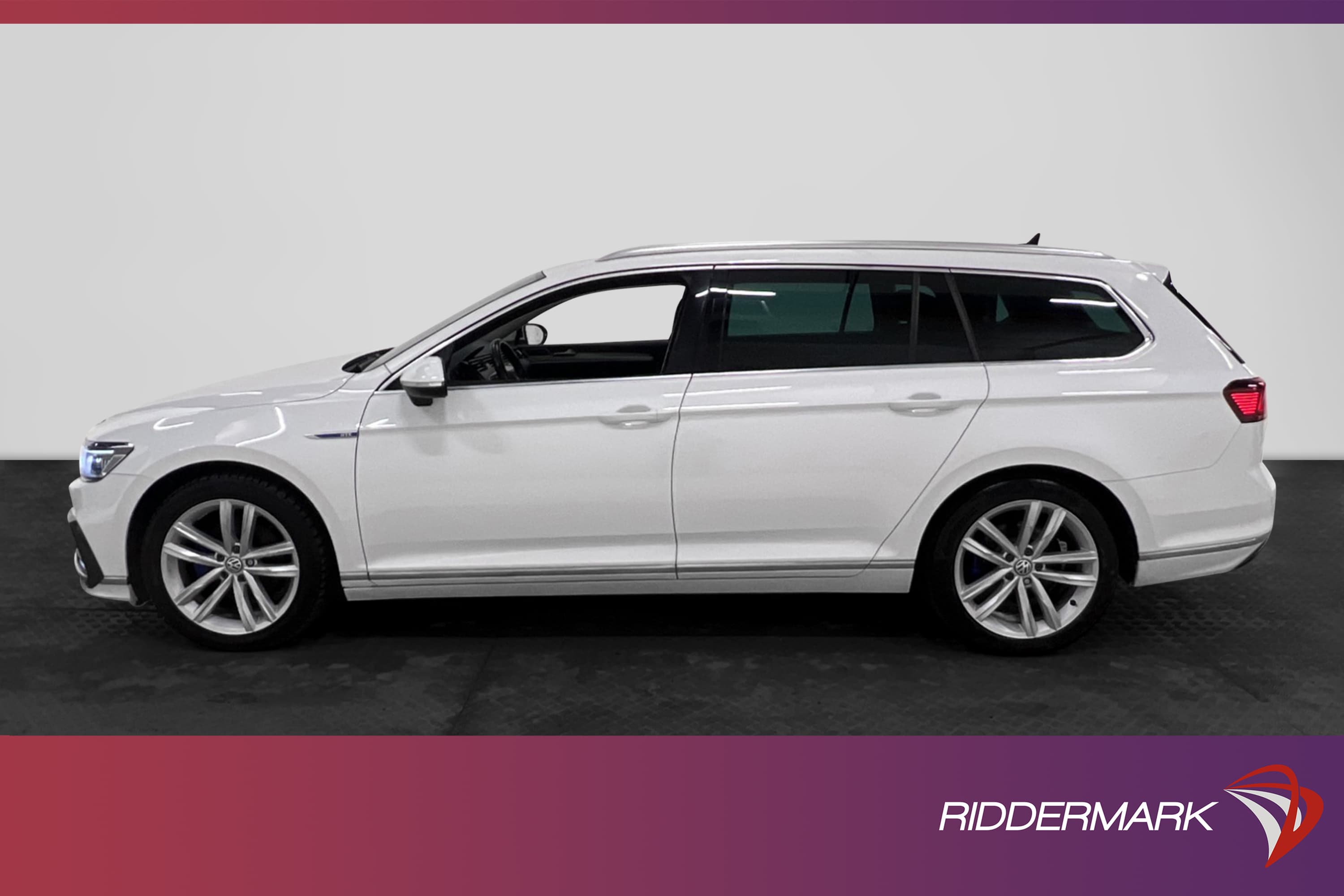 Volkswagen Passat GTE 218hk