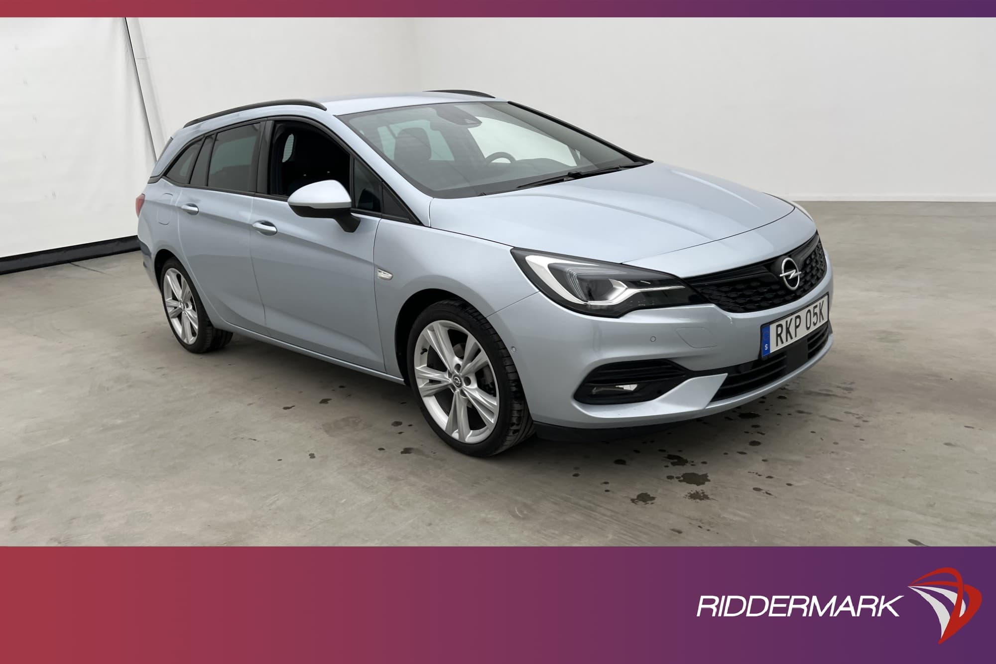 Opel Sport Tourer 145hk
