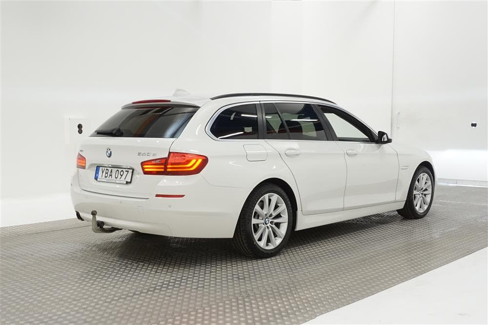 BMW 520d xDrive Touring 190hk