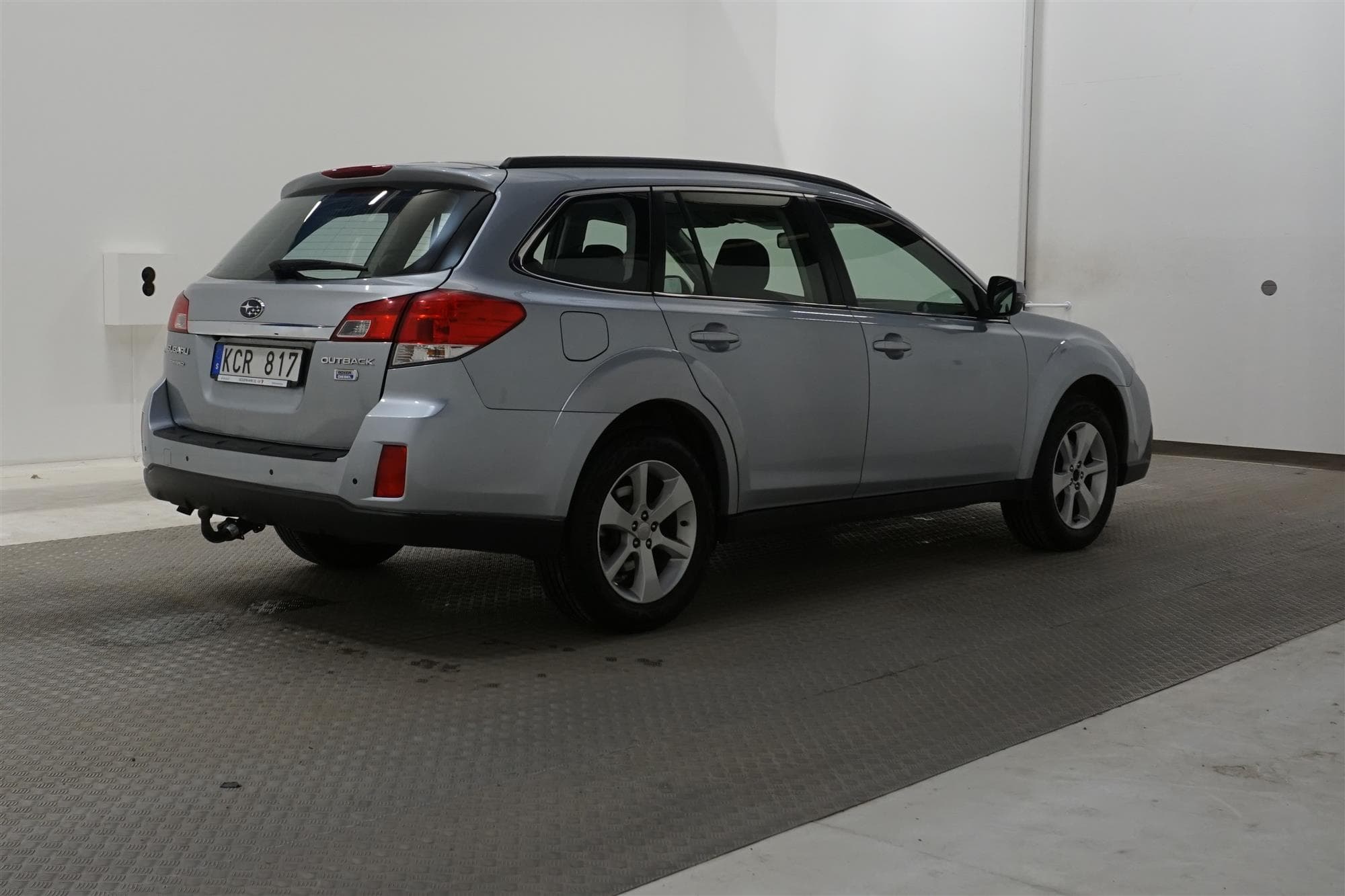 Subaru Outback 2.0 4WD 150hk M&K Värmare Drag P-Sensorer