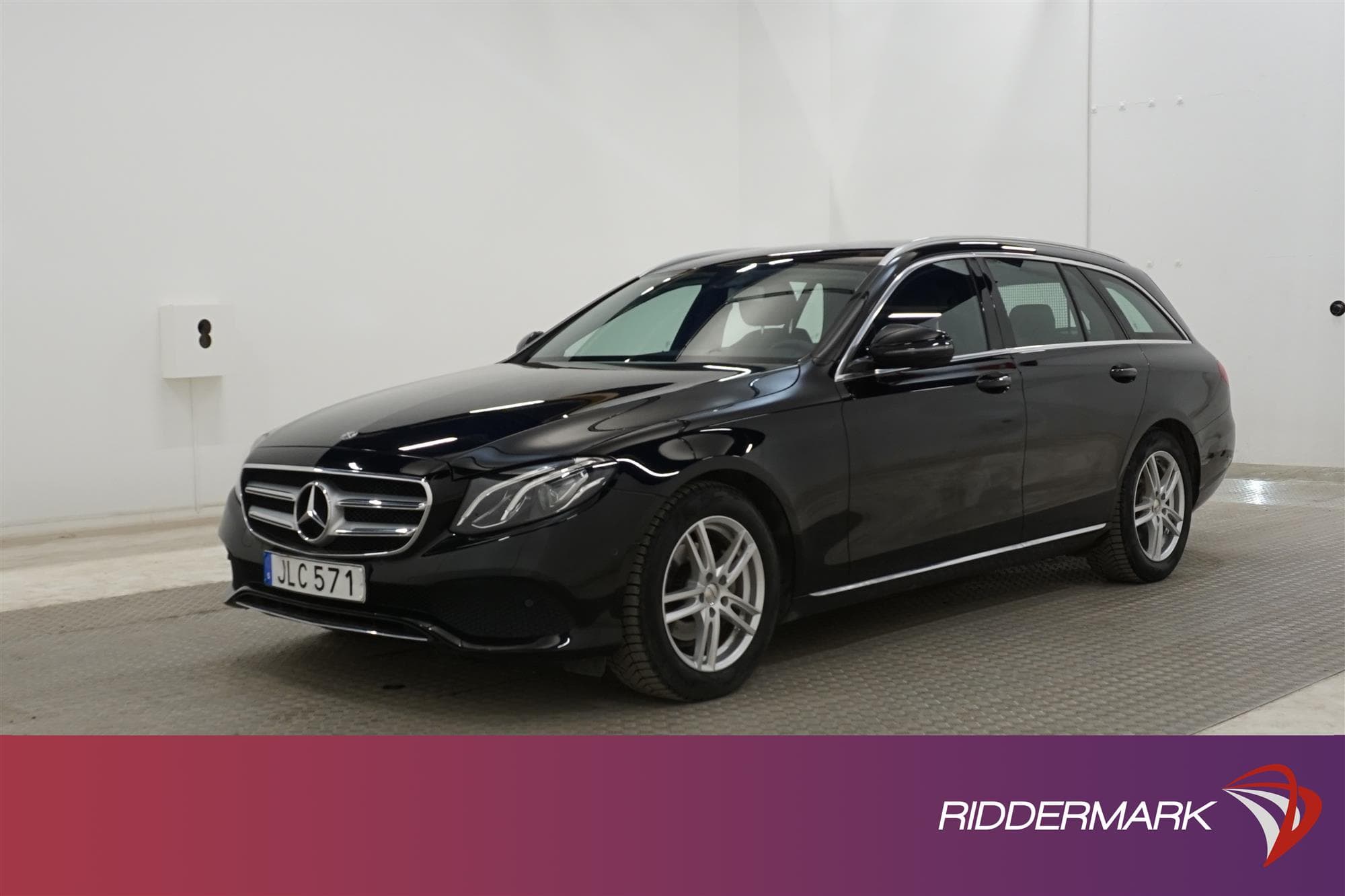 Mercedes-Benz E200 150hk