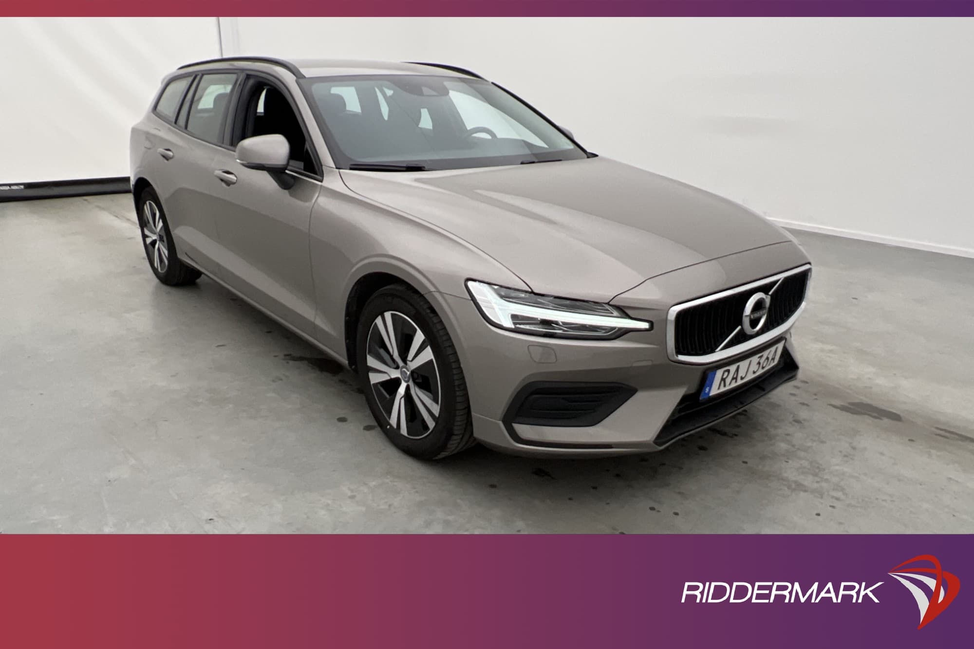 Volvo V60 T4