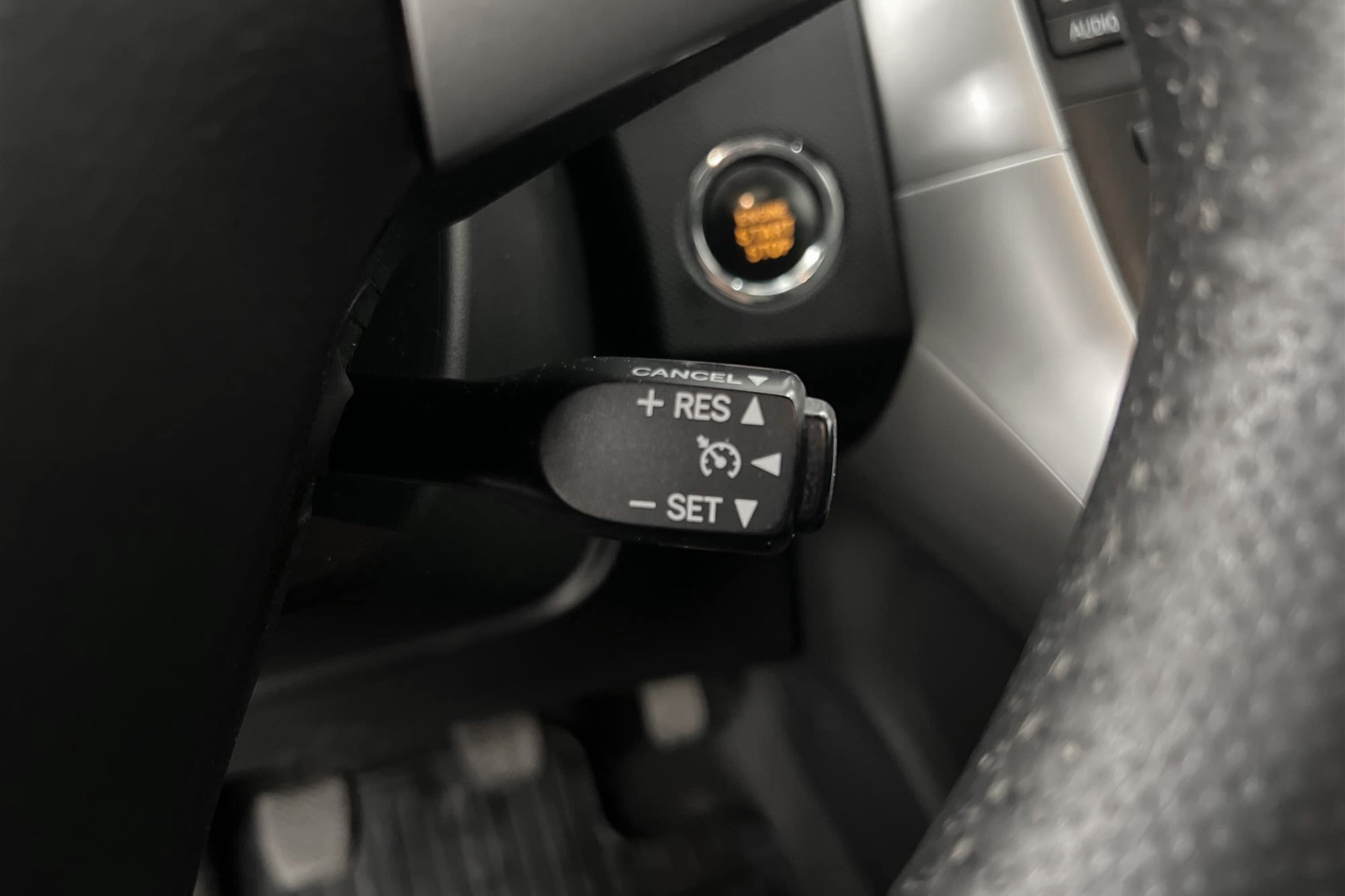 Toyota Auris  2.2 D-CAT 177hk 1 Bruk Navi Drag BKamera Skinn
