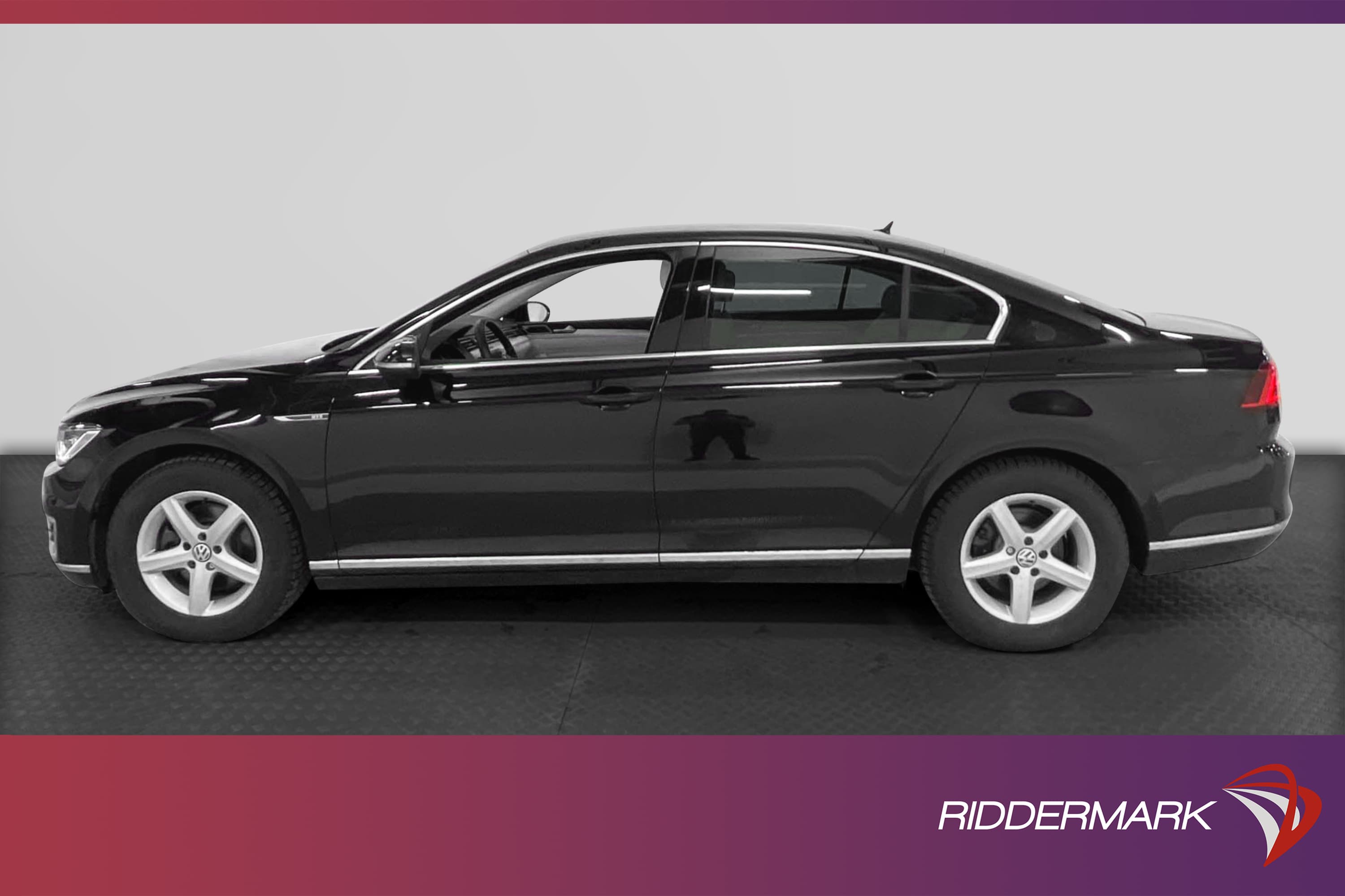 Volkswagen Passat GTE 218hk