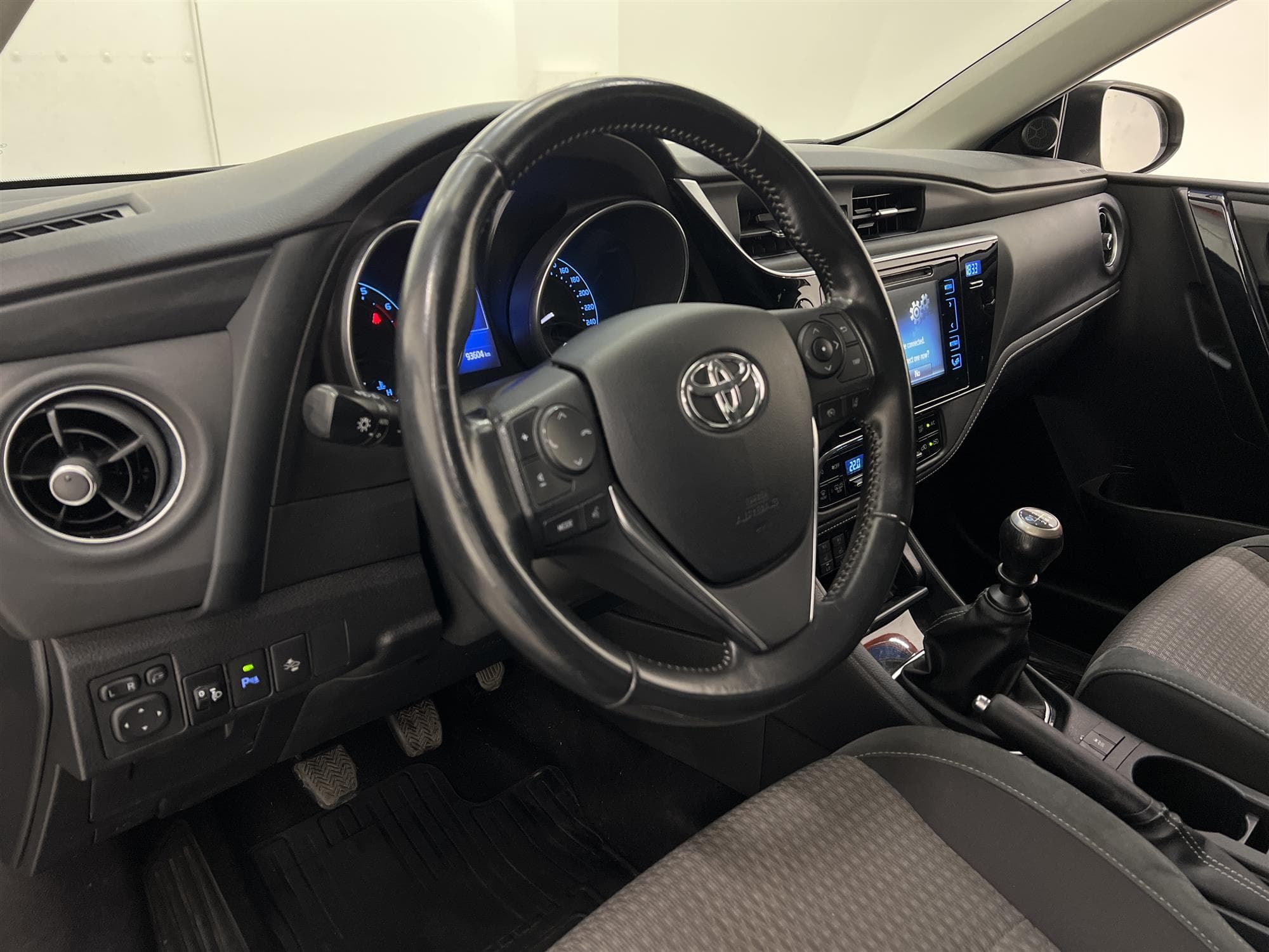 Toyota Auris 1.2 Turbo 116hk  B-Kam Lane Assist Nyservad