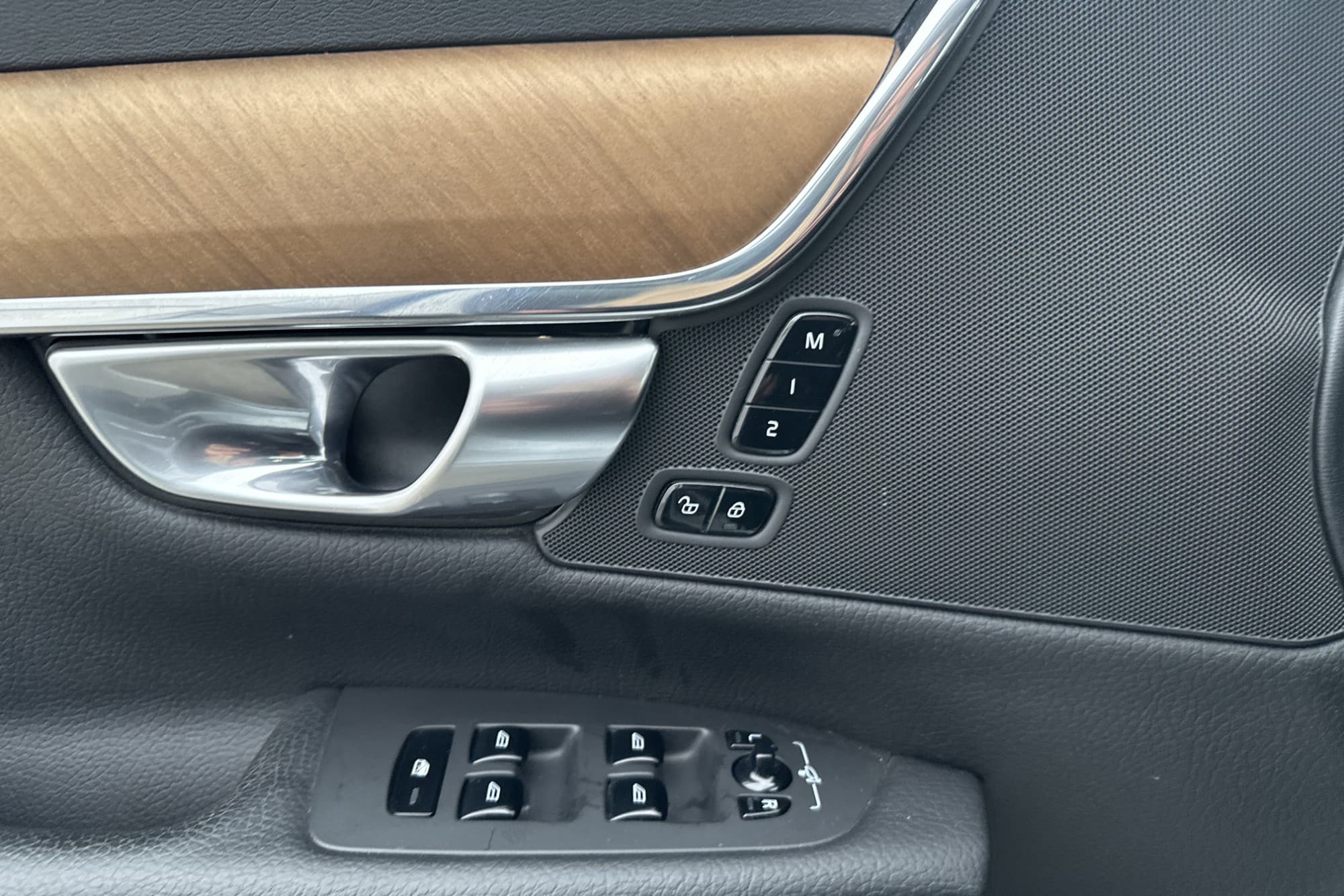 Volvo V90 D4 AWD Inscription VoC Panorama Värmare Kamera