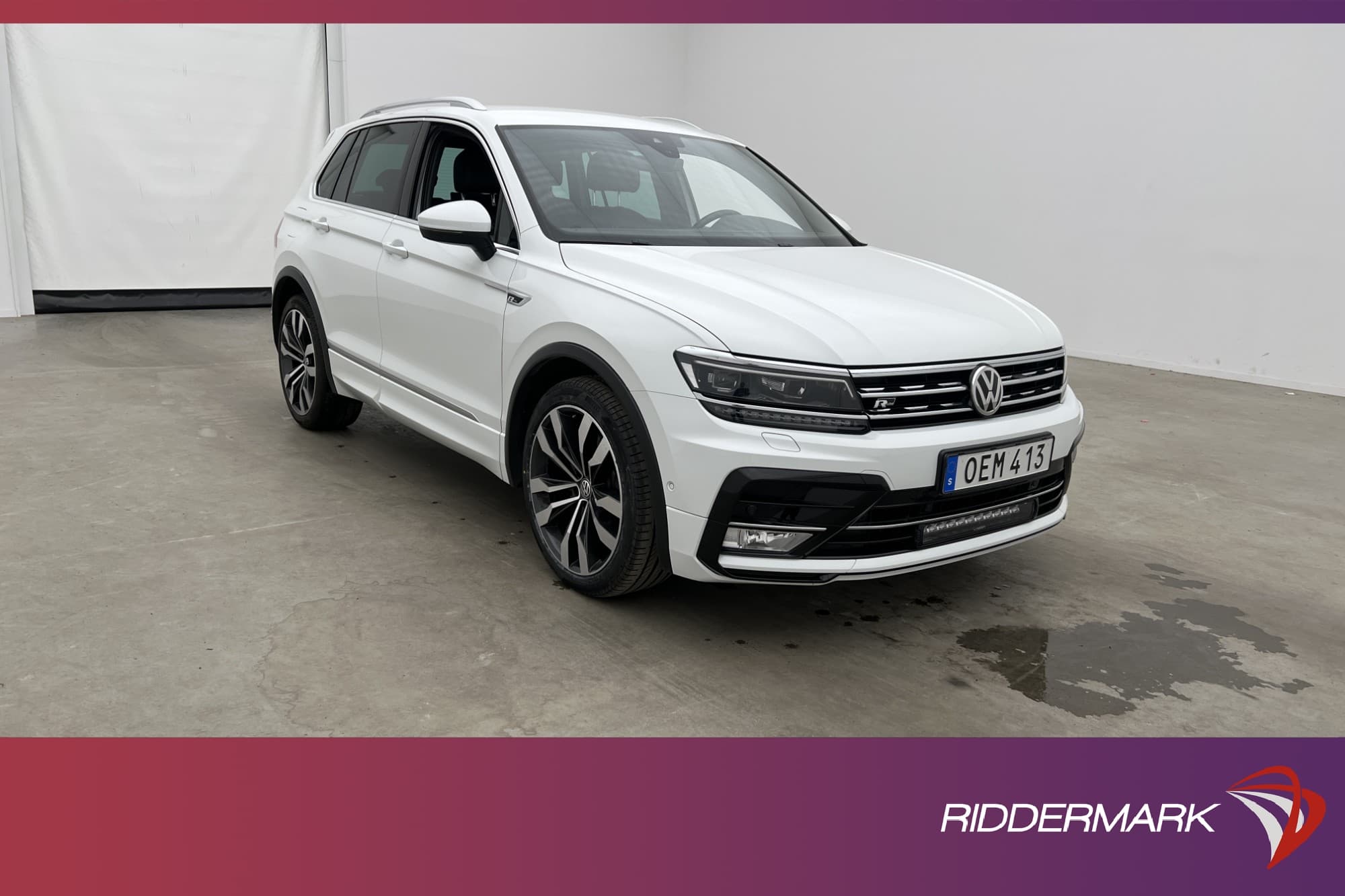 Volkswagen Tiguan 4M R-Line Värm Dynaudio Cockpit Skinn Drag
