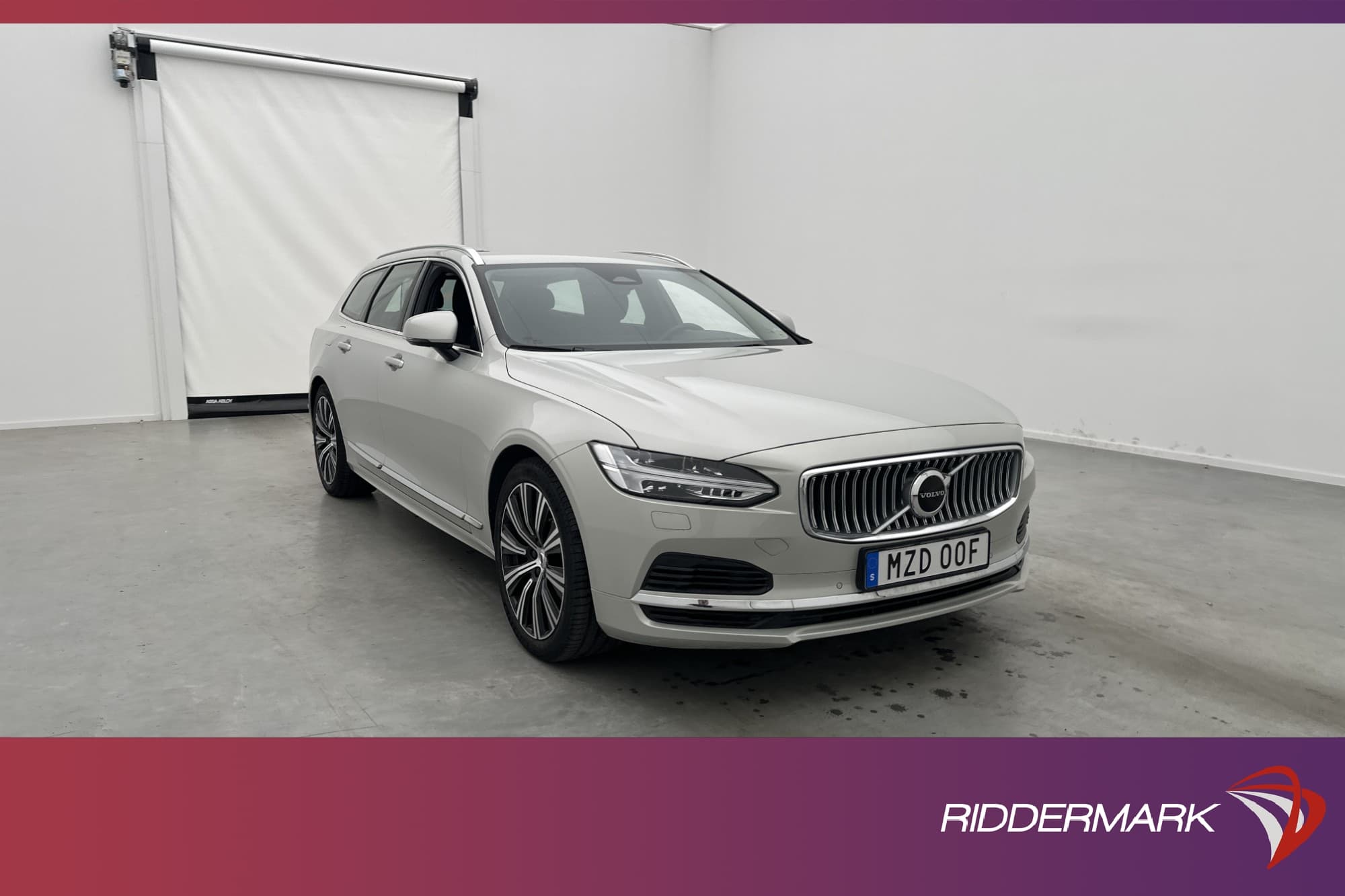 Volvo V90 Recharge T6 AWD