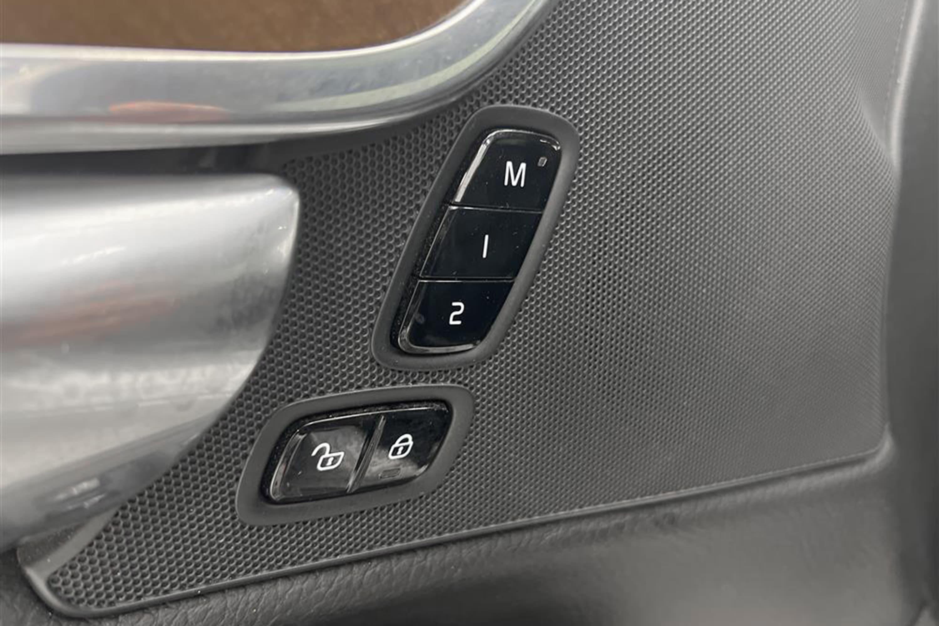 Volvo S90 D4 AWD Inscription D-Värm VOC T-Lucka Skinn B-Kaminteriör