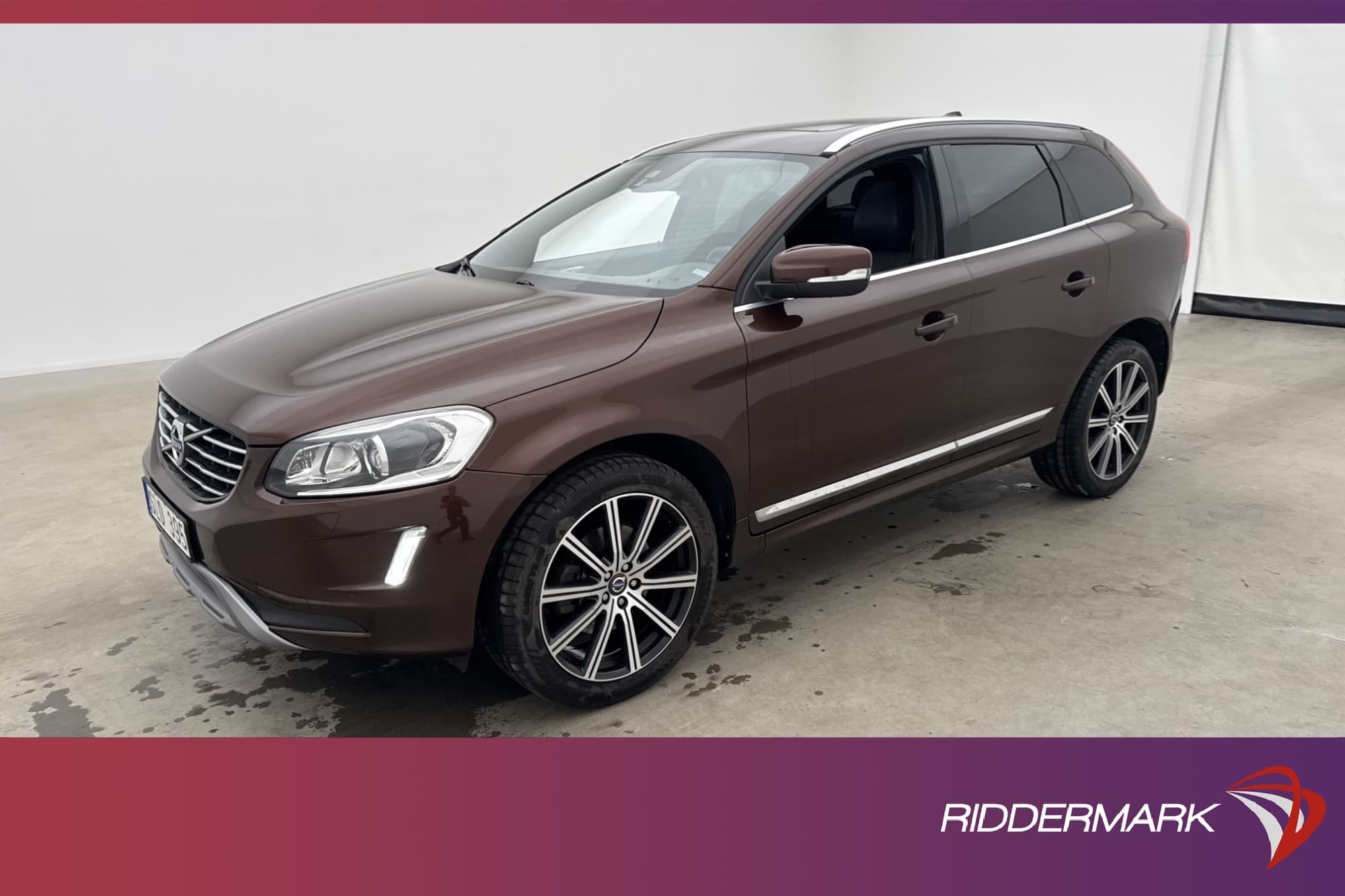 Volvo XC60 D4 AWD 181hk Summum Värm Panorama Skinn Navi Drag